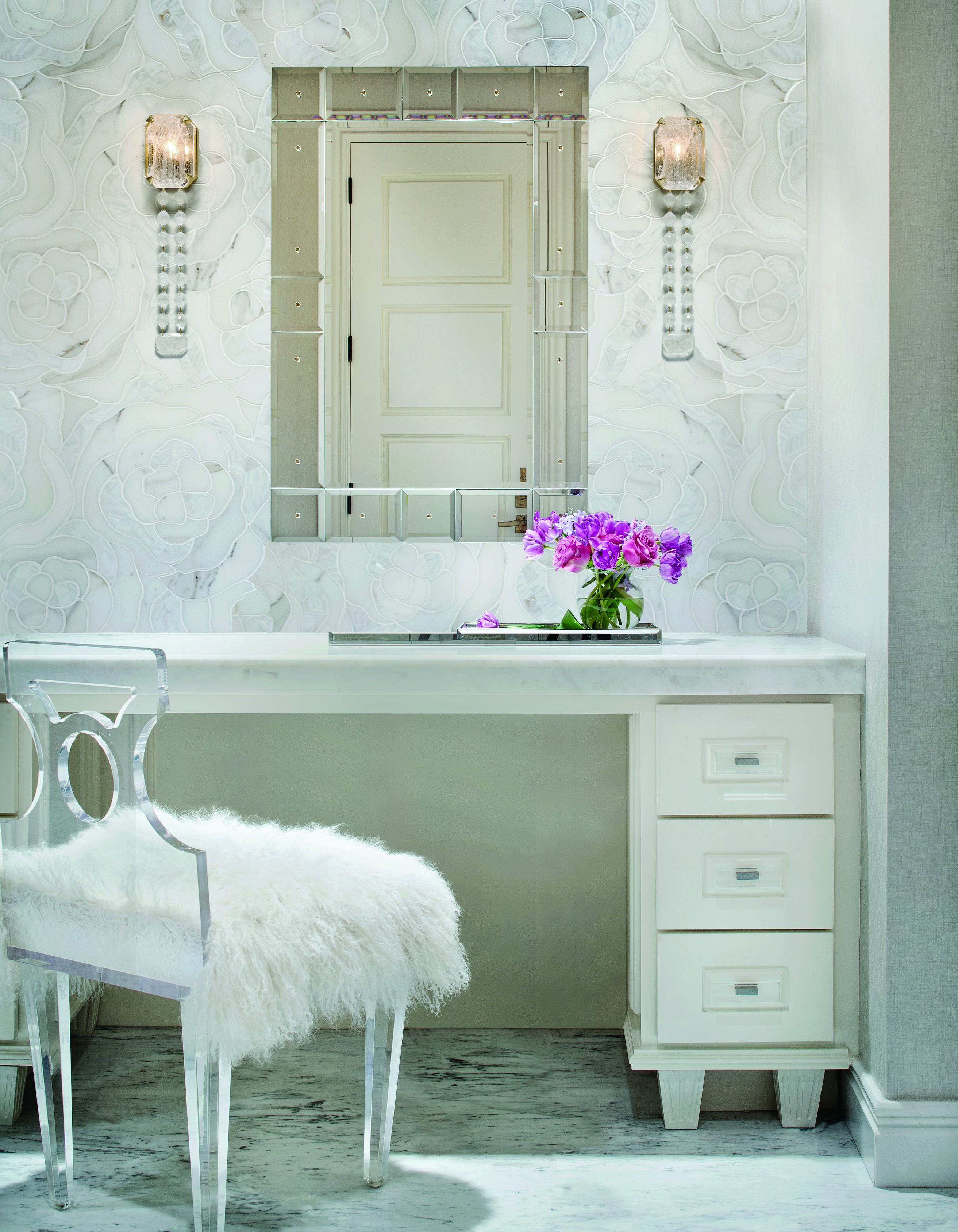 Corbett Lighting Alibi 1-Light Gold Leaf Glass Wall Sconce