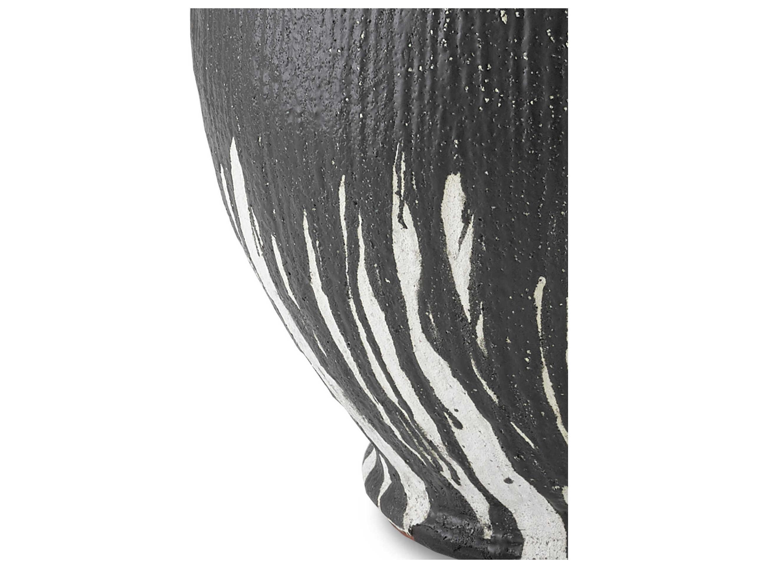 Currey & Company Chartwell Urn