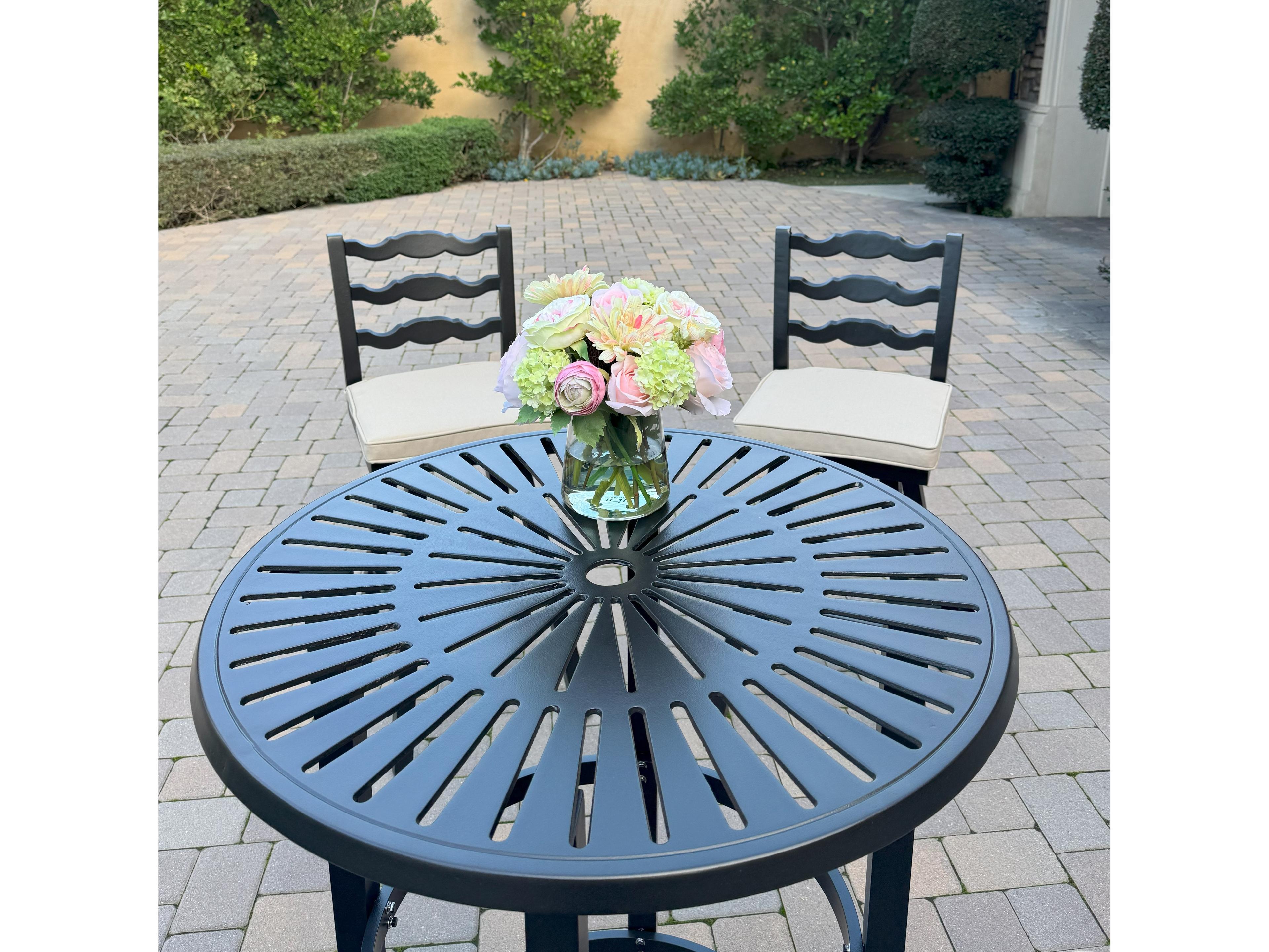 Darlee Outdoor Living Aspen Aluminum 5-Piece Patio Bar Set with 30 feet' Round Bar Table