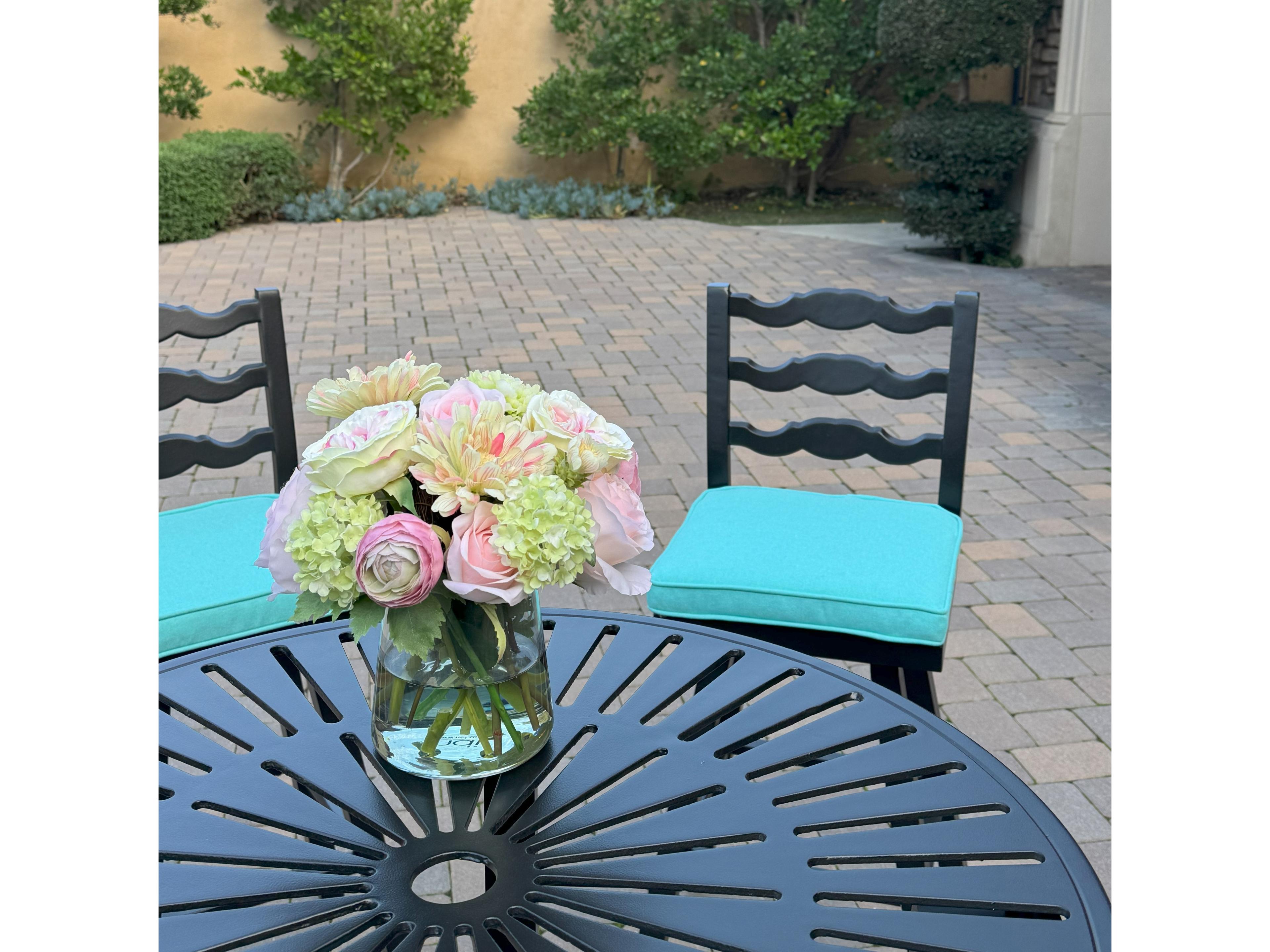 Darlee Outdoor Living Aspen Aluminum 5-Piece Patio Bar Set with 30 feet' Round Bar Table