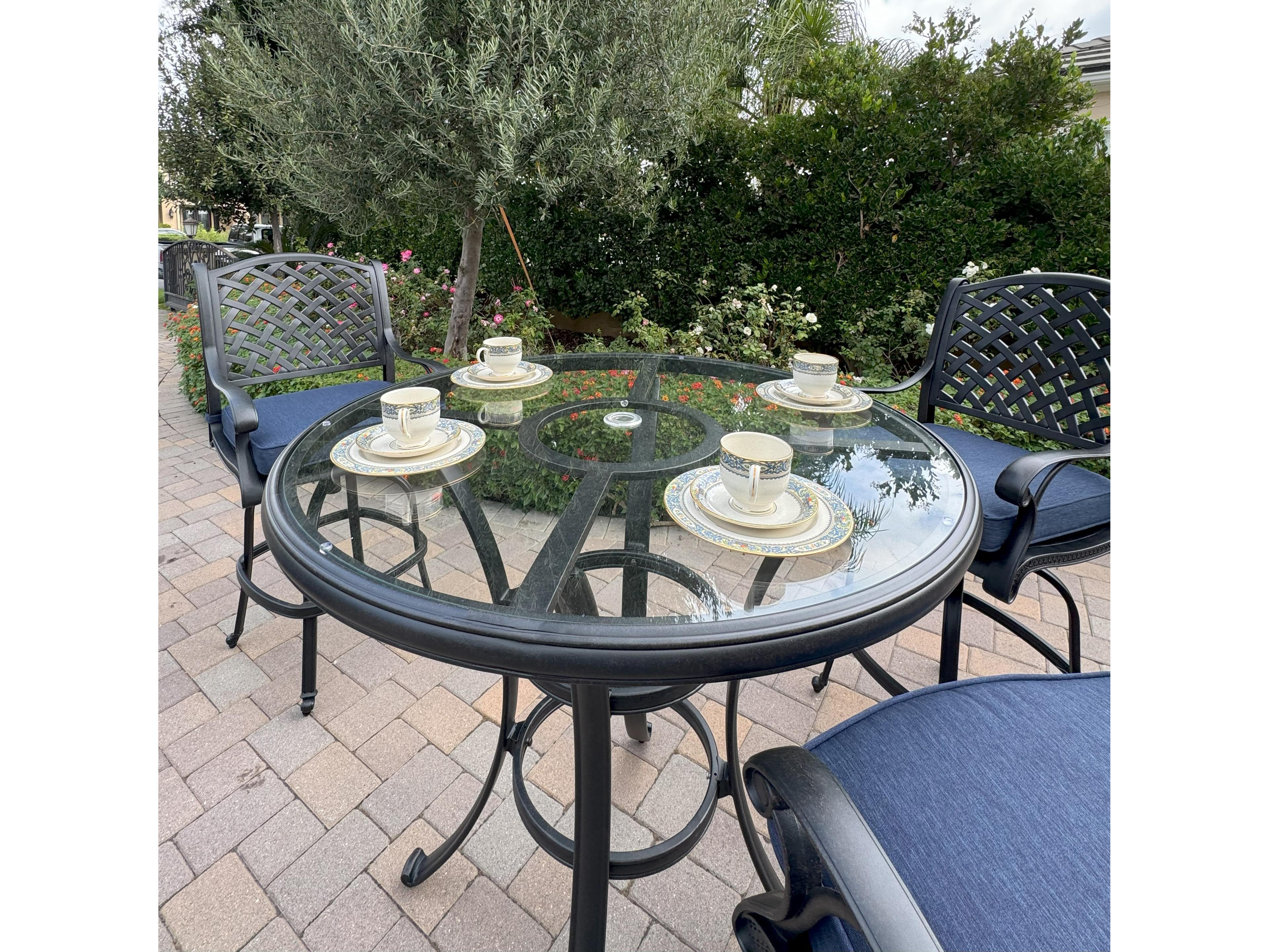 Darlee Outdoor Living Nassau Cast Aluminum 5-Piece Patio Bar Set