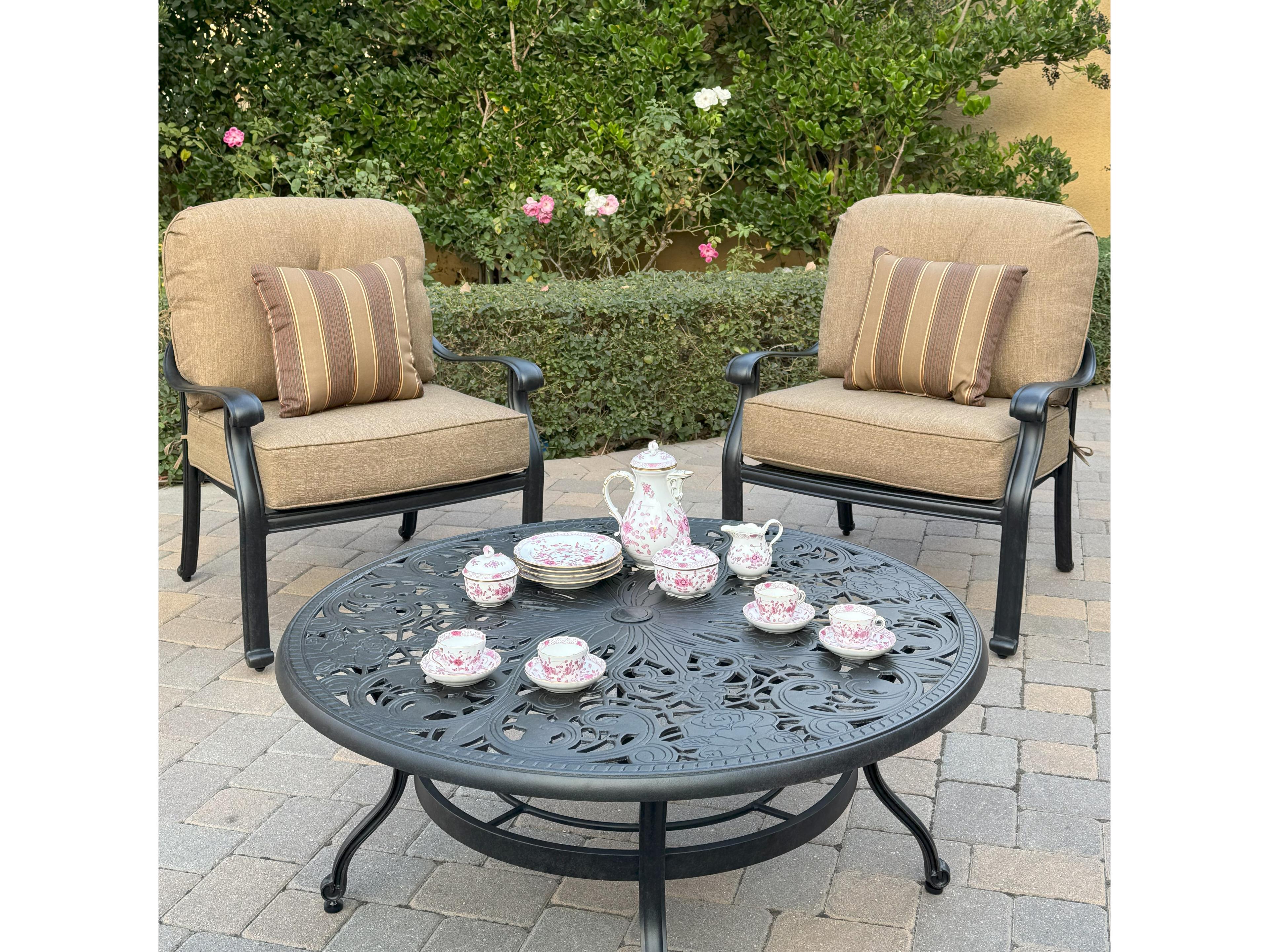 Darlee Outdoor Living Elisabeth Cast Aluminum 5-Piece Conversation Set with 42" Round Chat Table