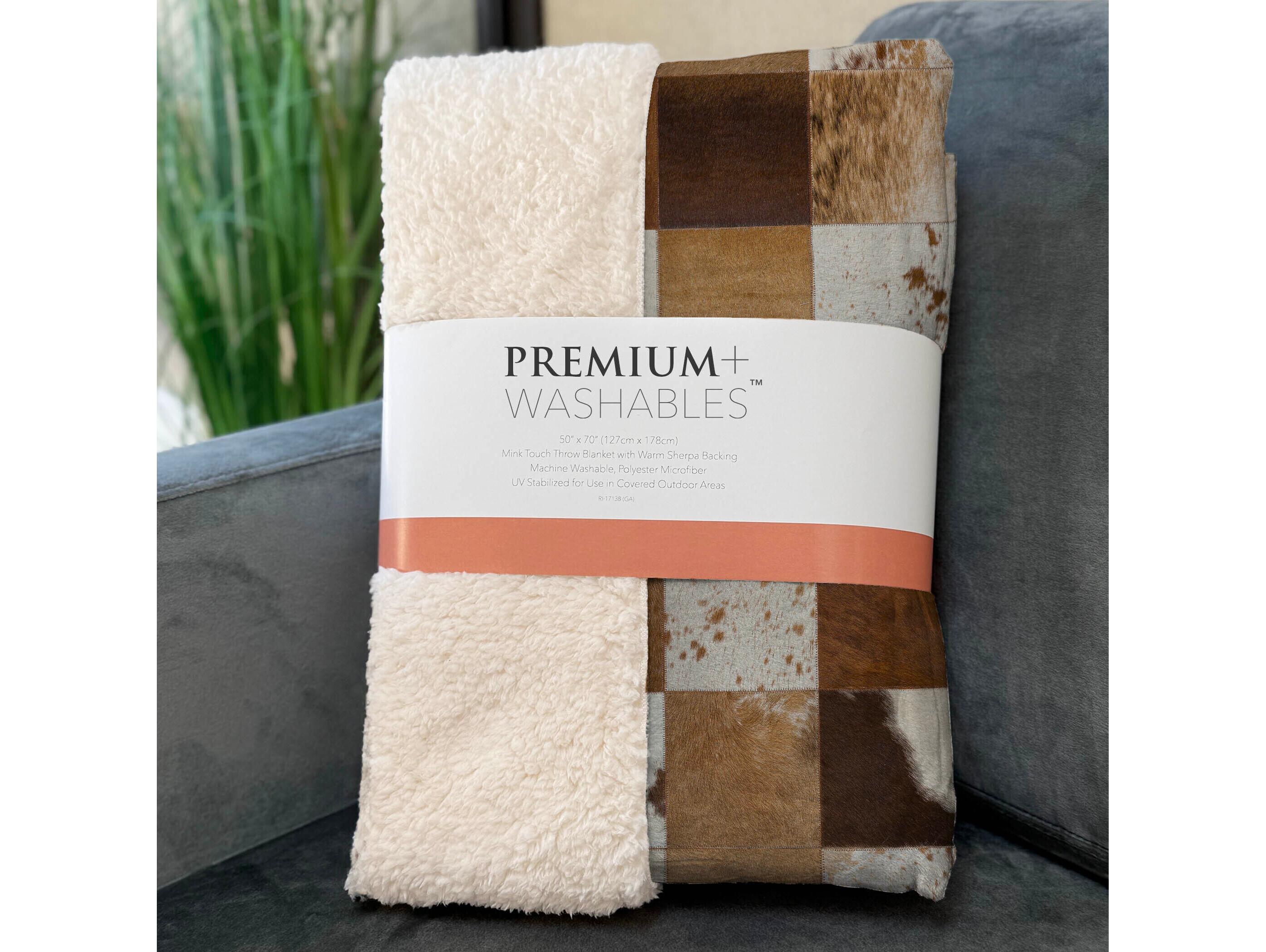 Dalyn Sherpa Brown Polyester Throw