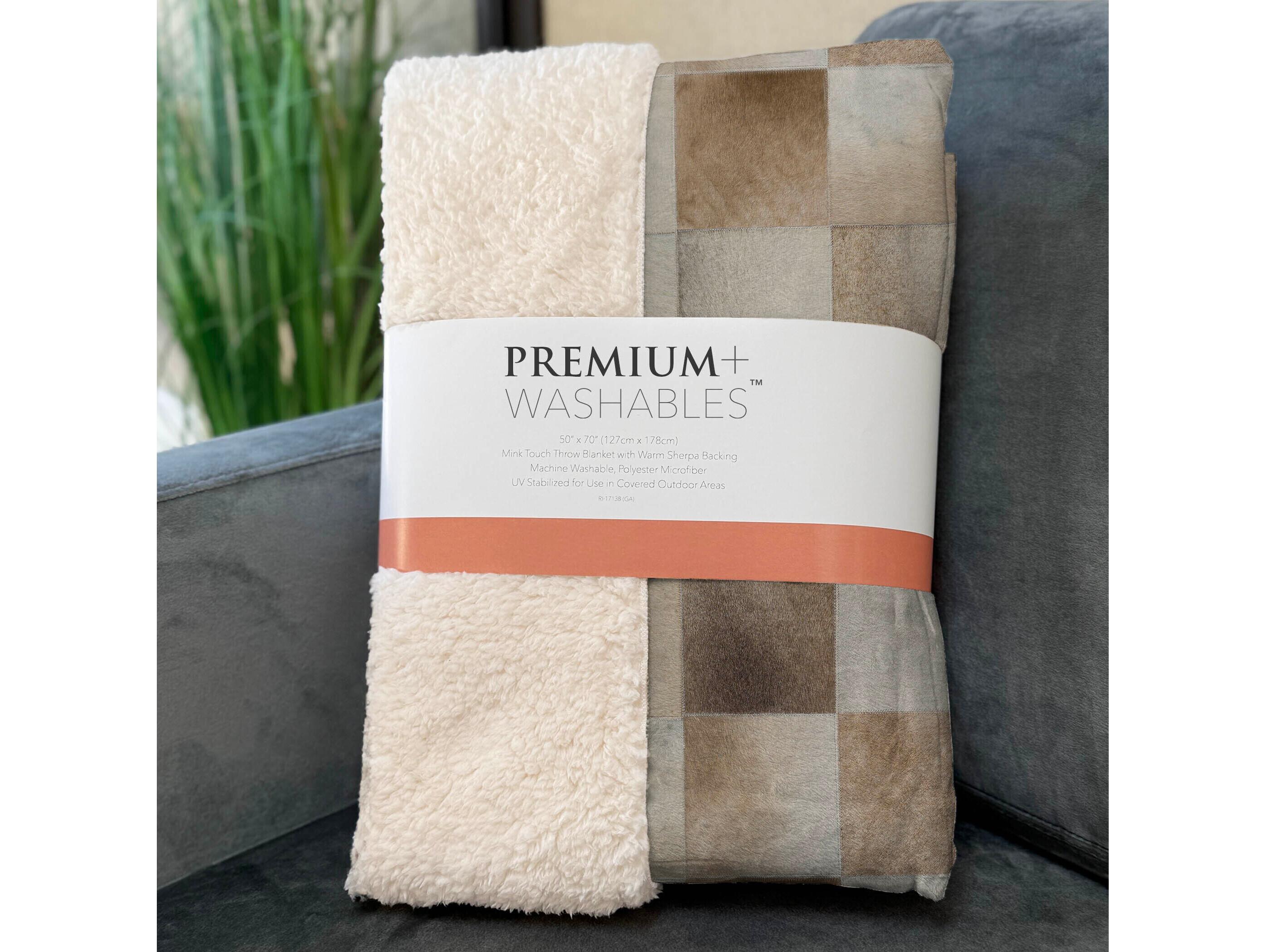 Dalyn Sherpa Taupe Polyester Throw