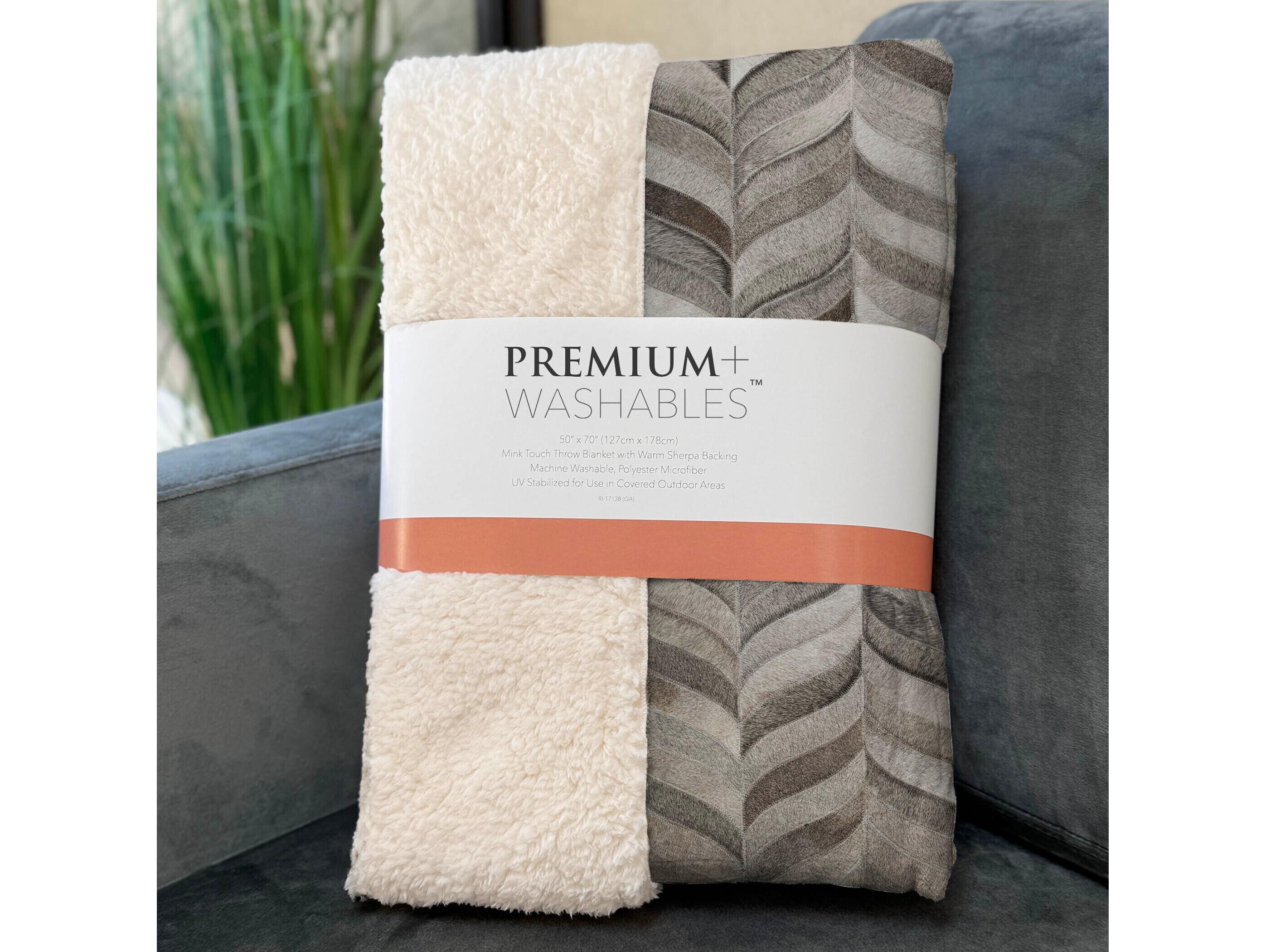 Dalyn Sherpa Gray Polyester Throw