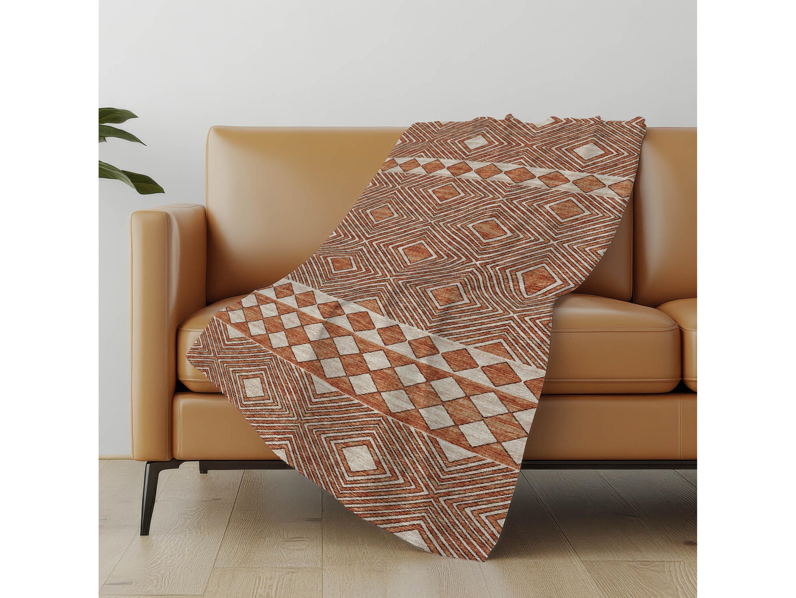 Dalyn Sherpa Red Polyester Throw