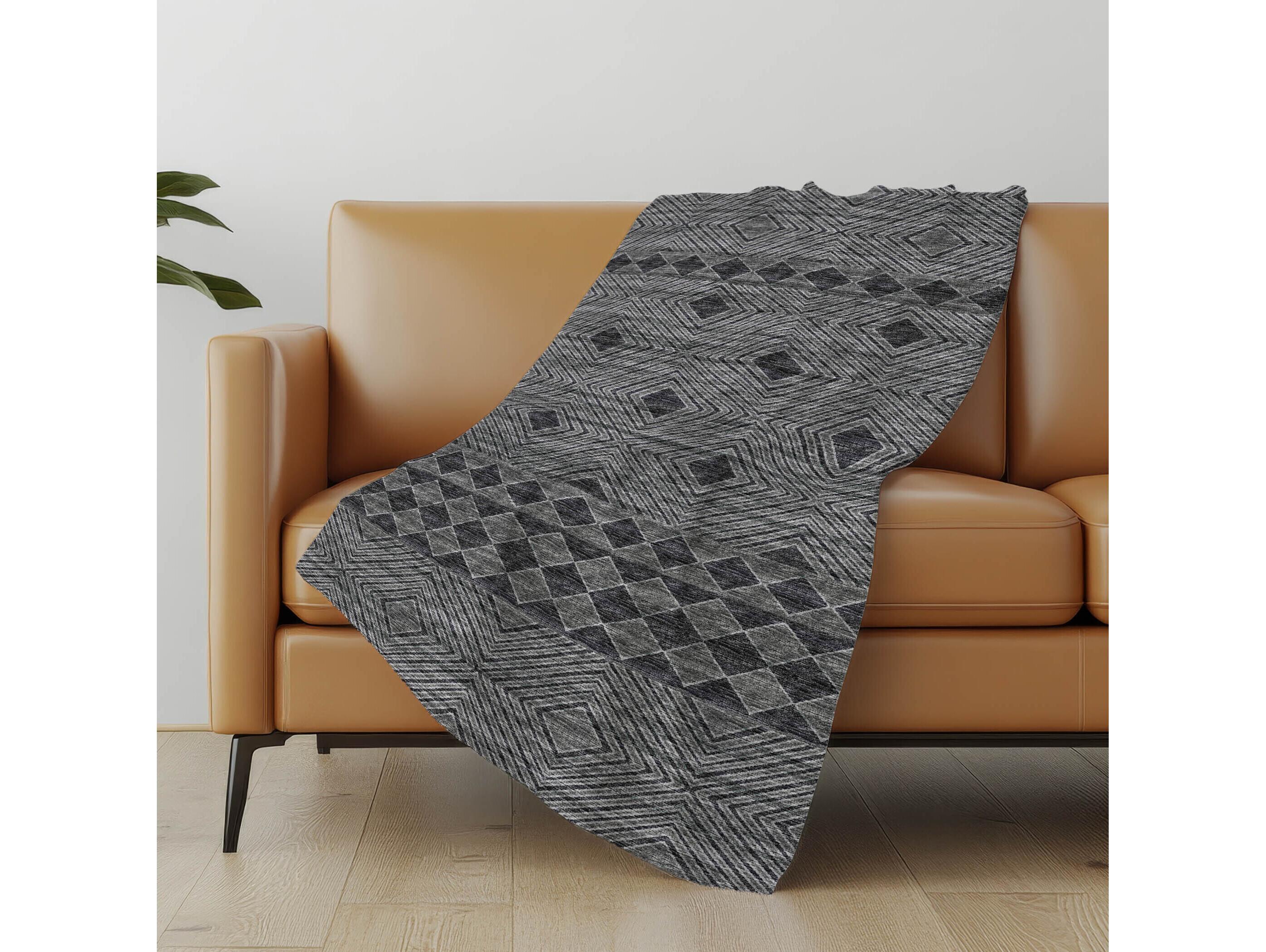 Dalyn Sherpa Gray Polyester Throw