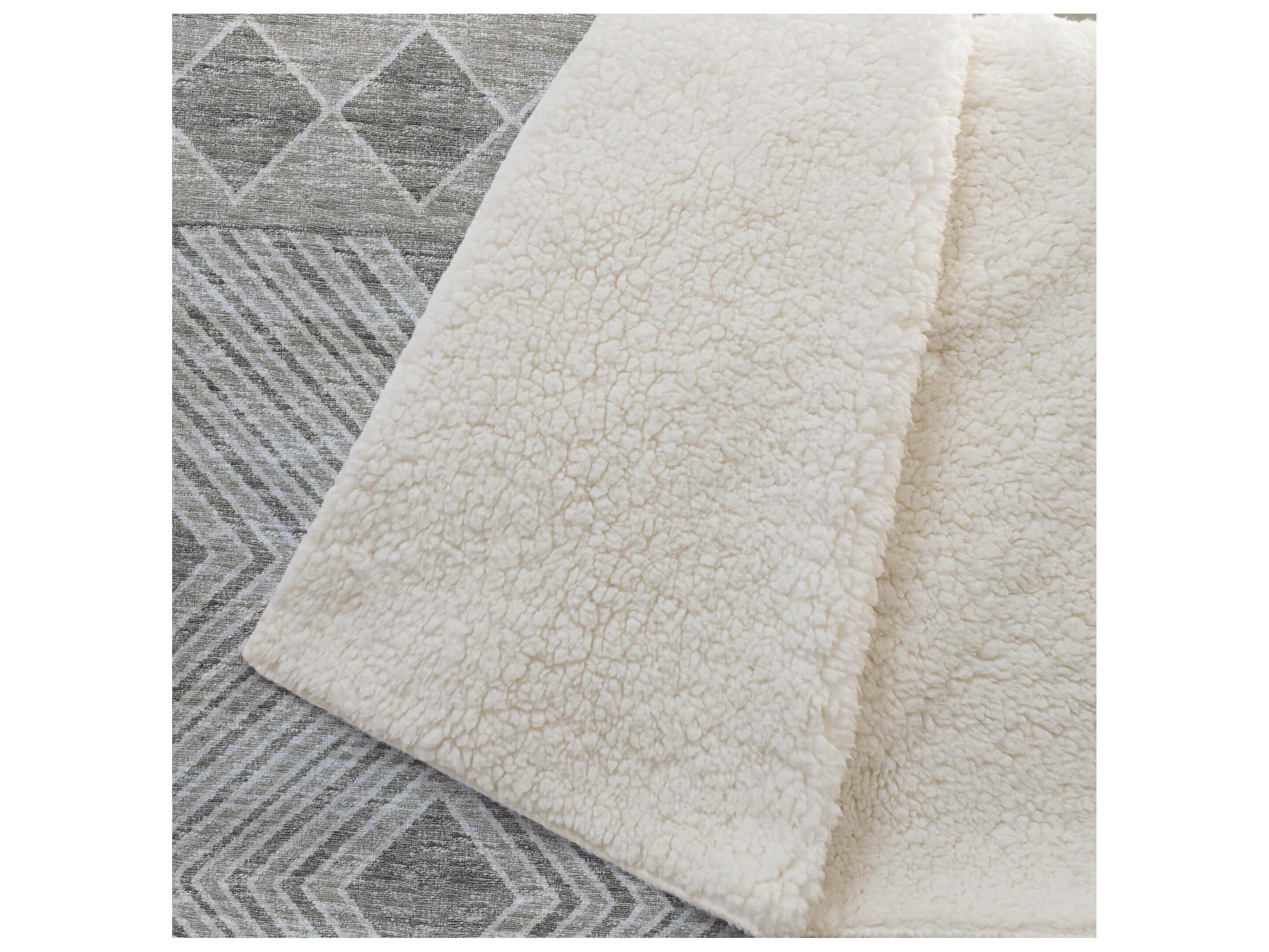 Dalyn Sherpa Neutral Polyester Throw