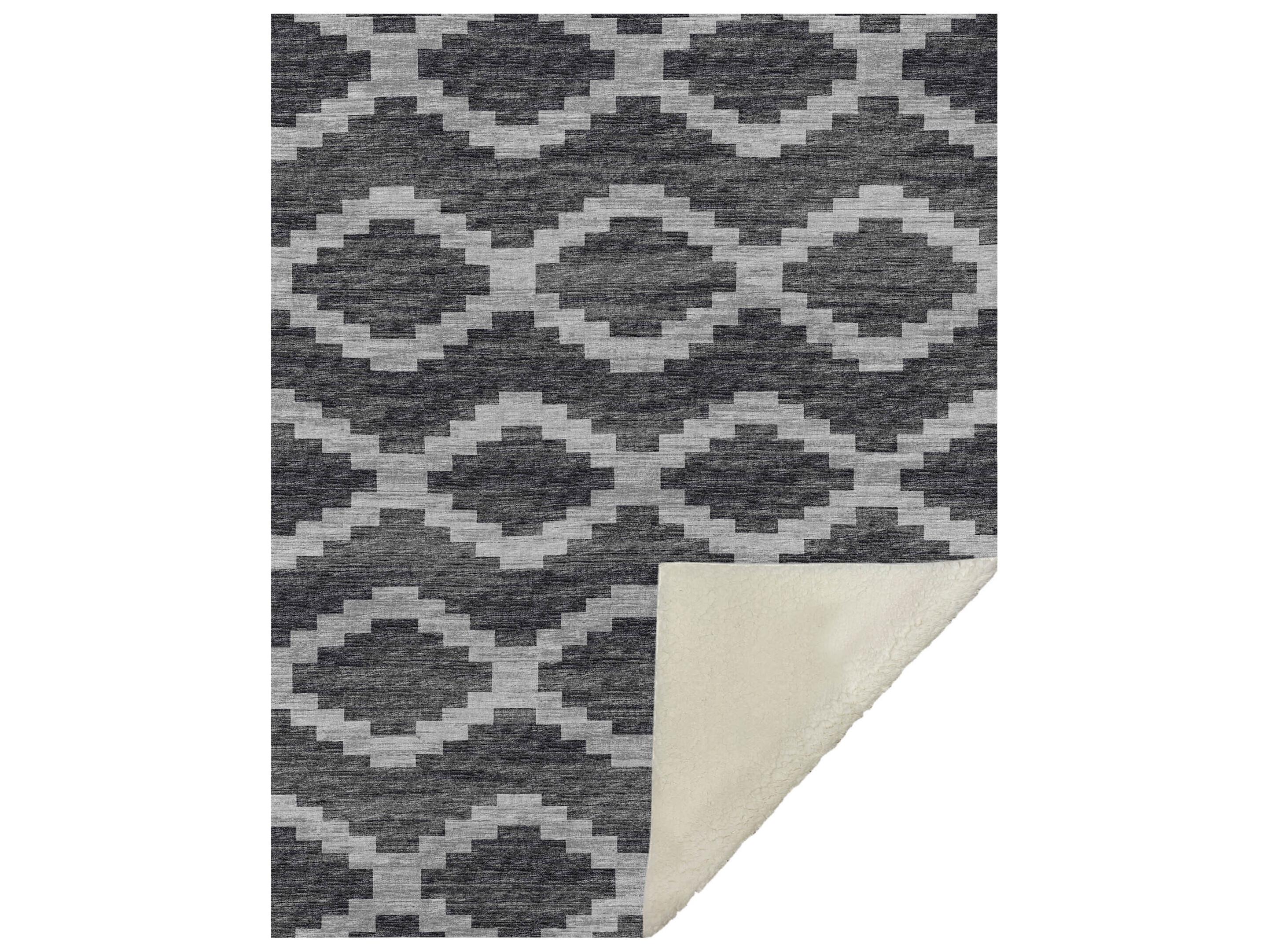 Dalyn Sherpa Gray Polyester Throw