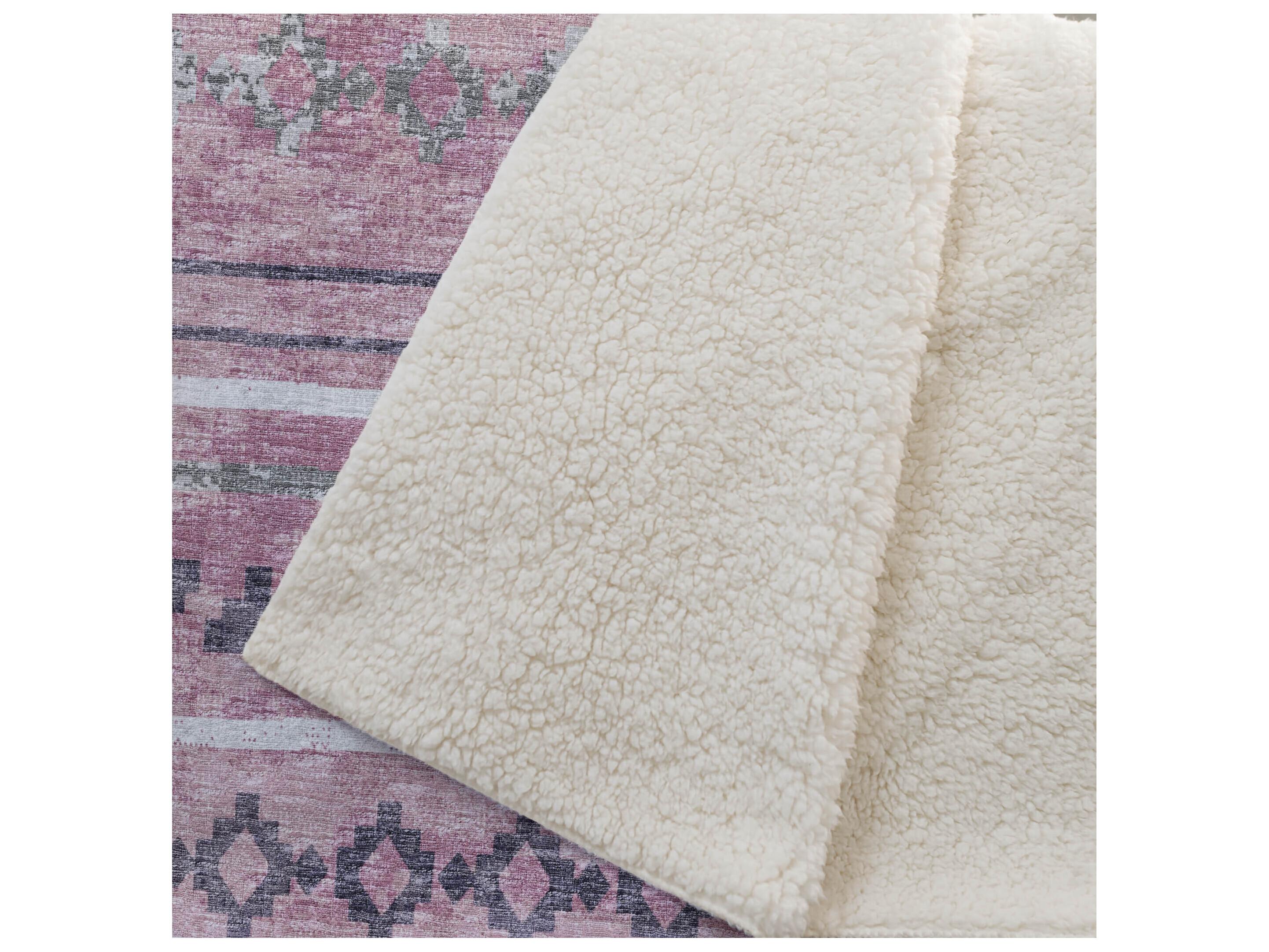 Dalyn Sherpa Pink Polyester Throw