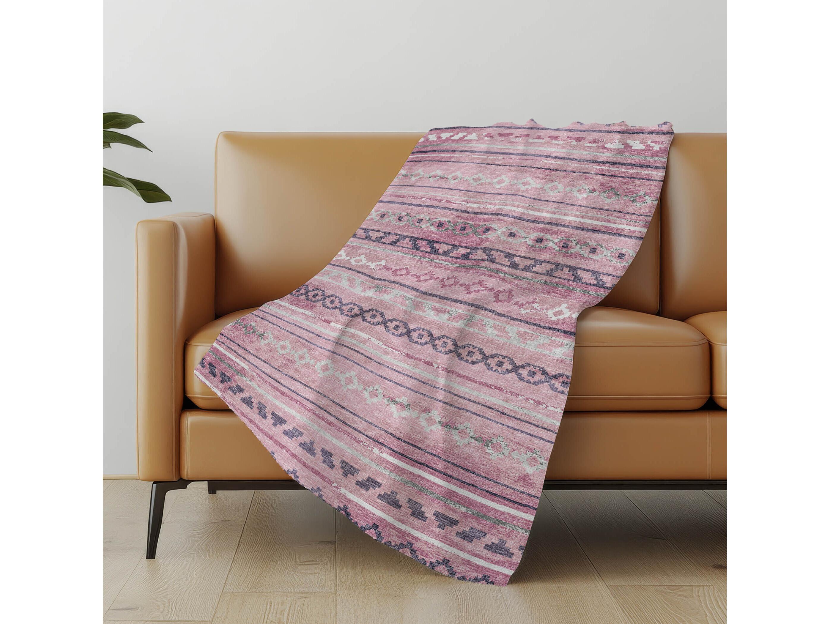 Dalyn Sherpa Pink Polyester Throw