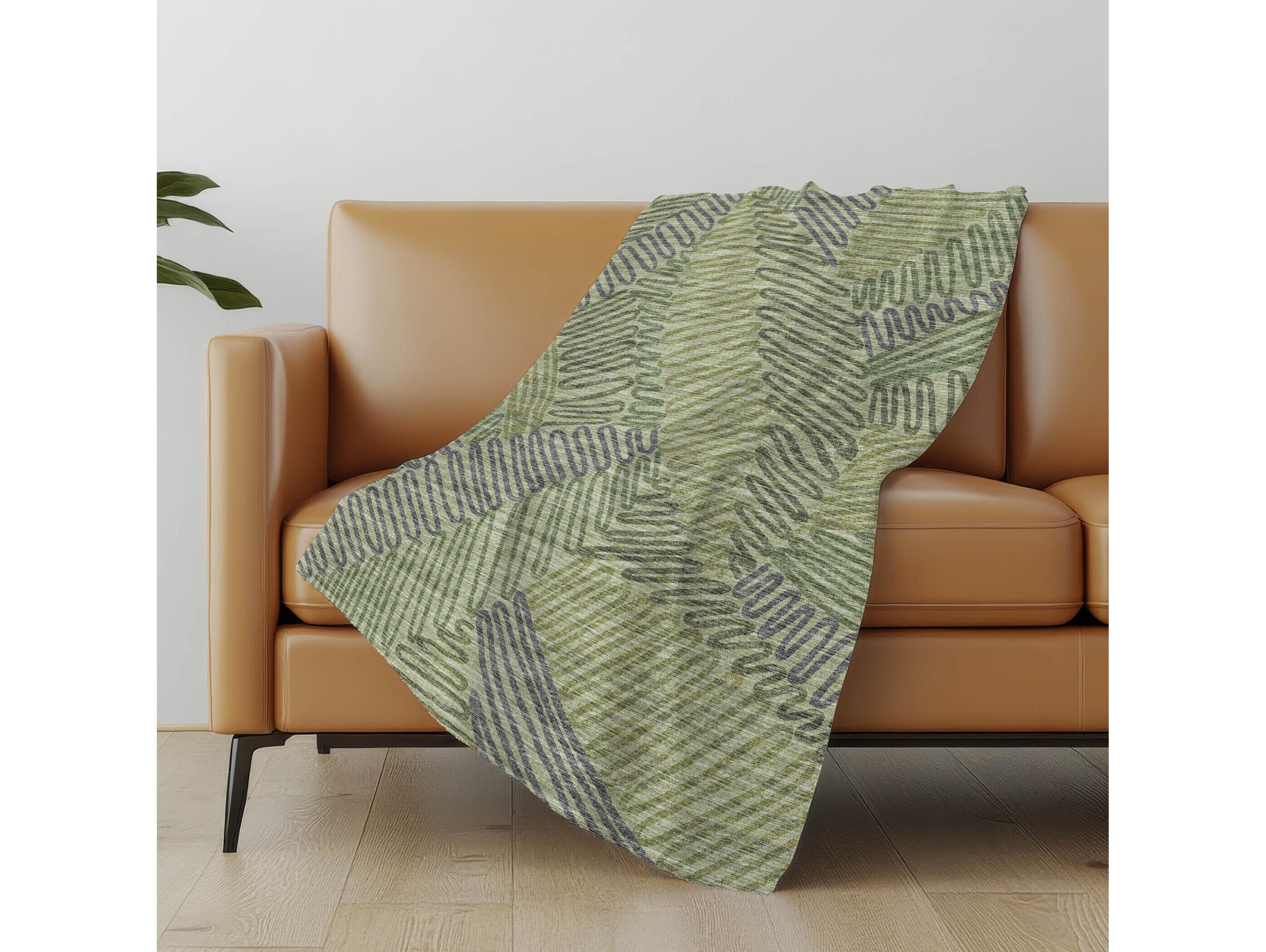 Dalyn Sherpa Green Polyester Throw