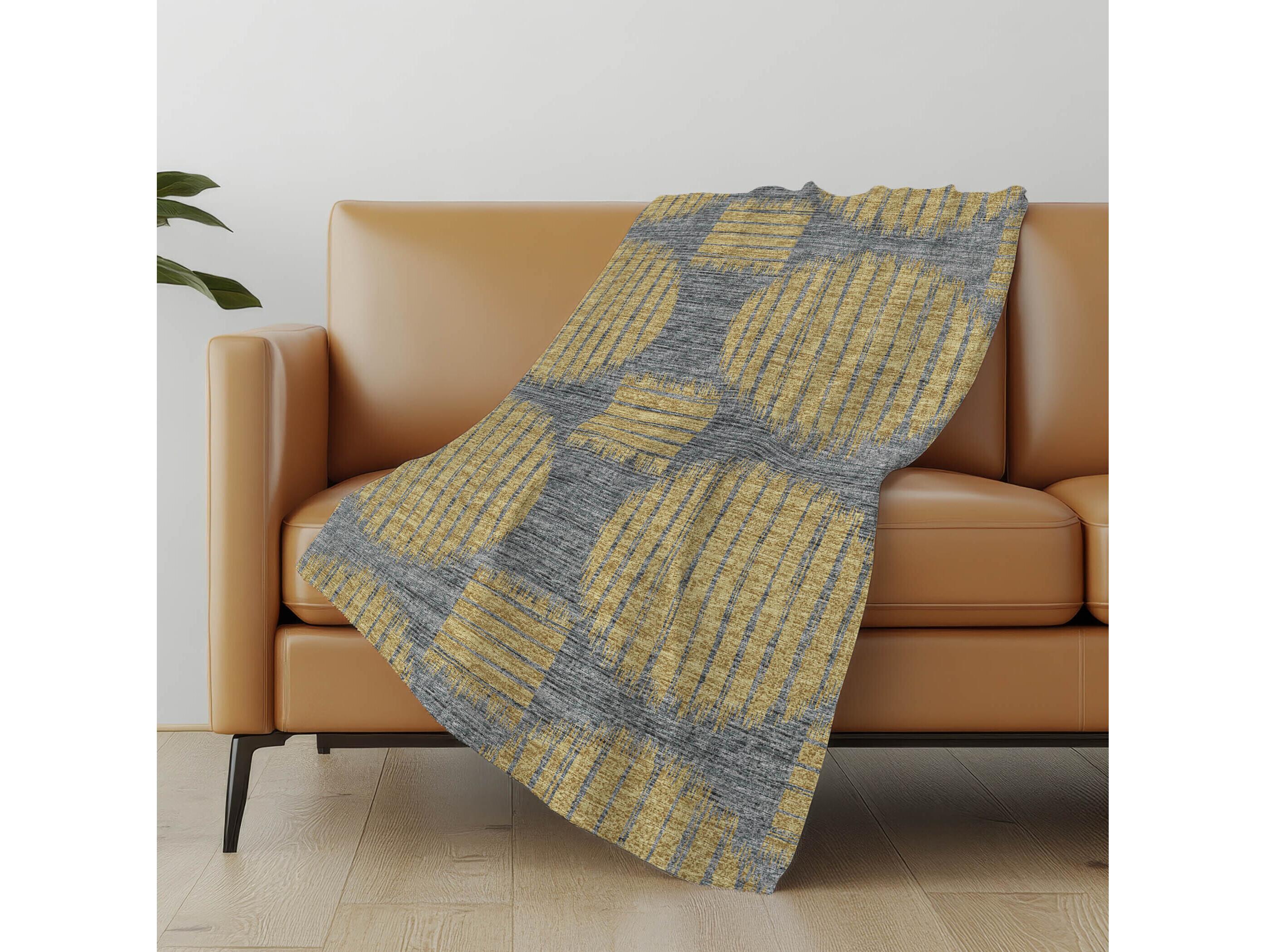 Dalyn Sherpa Yellow Polyester Throw