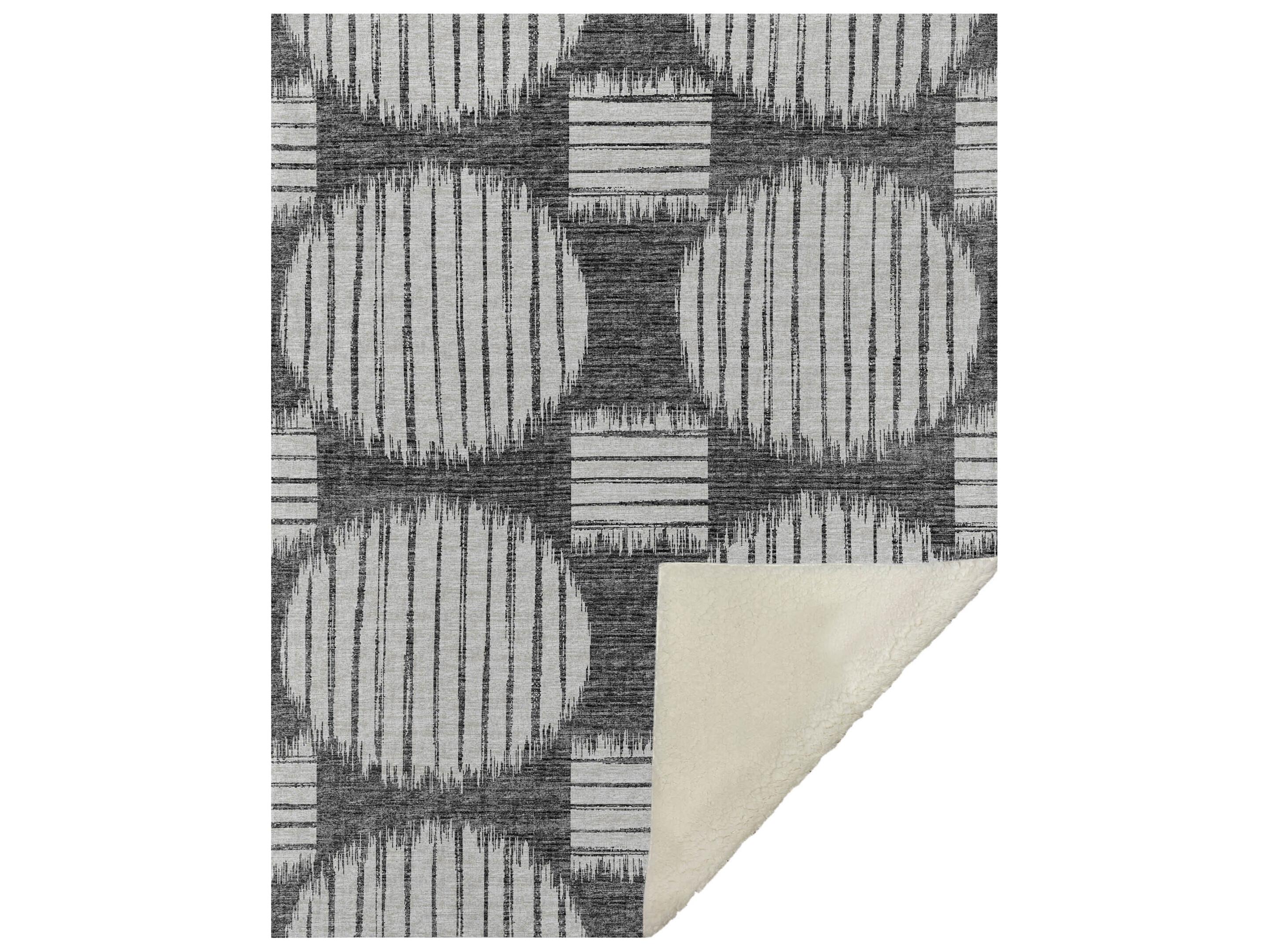 Dalyn Sherpa Gray Polyester Throw