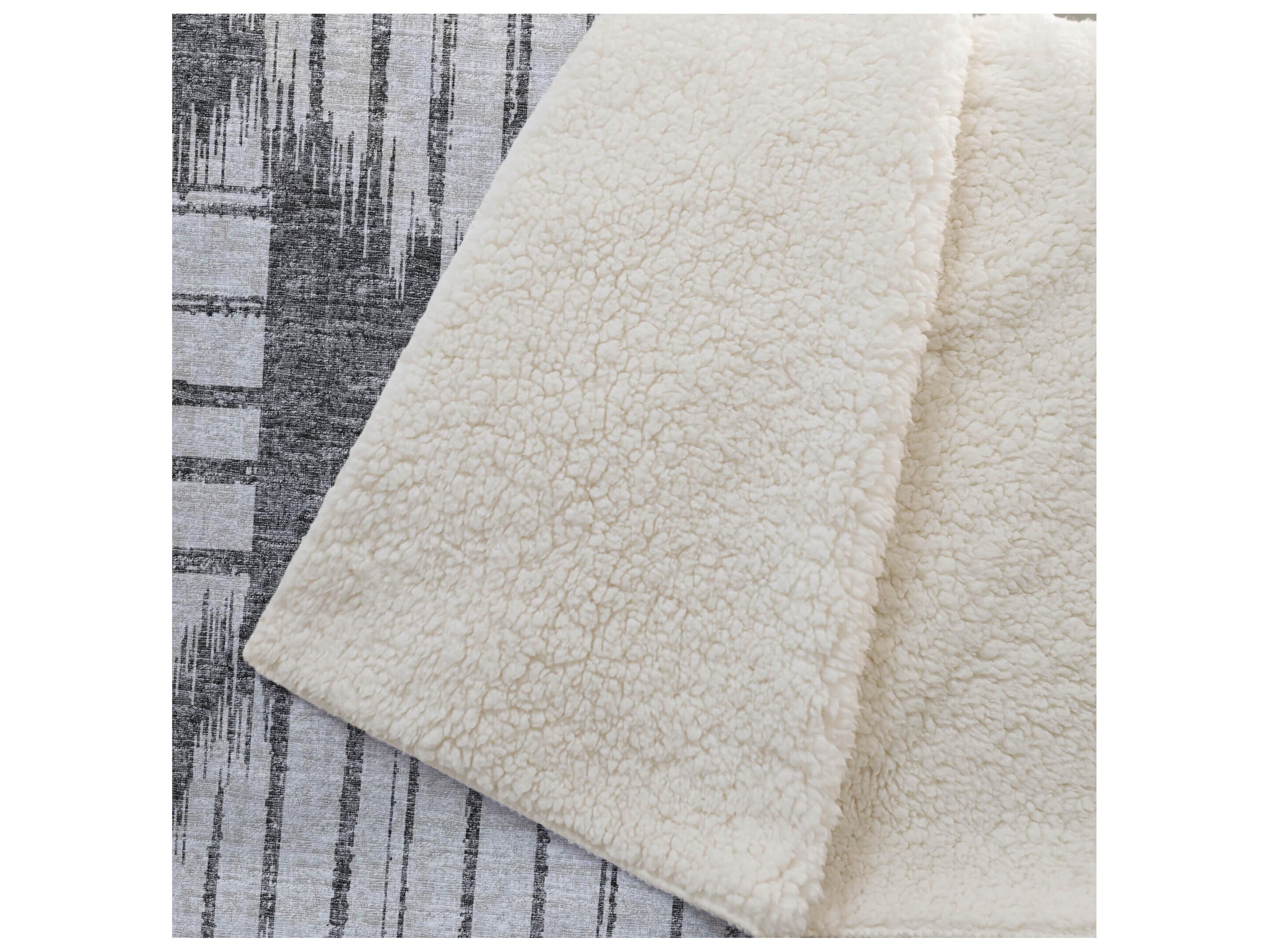 Dalyn Sherpa Gray Polyester Throw