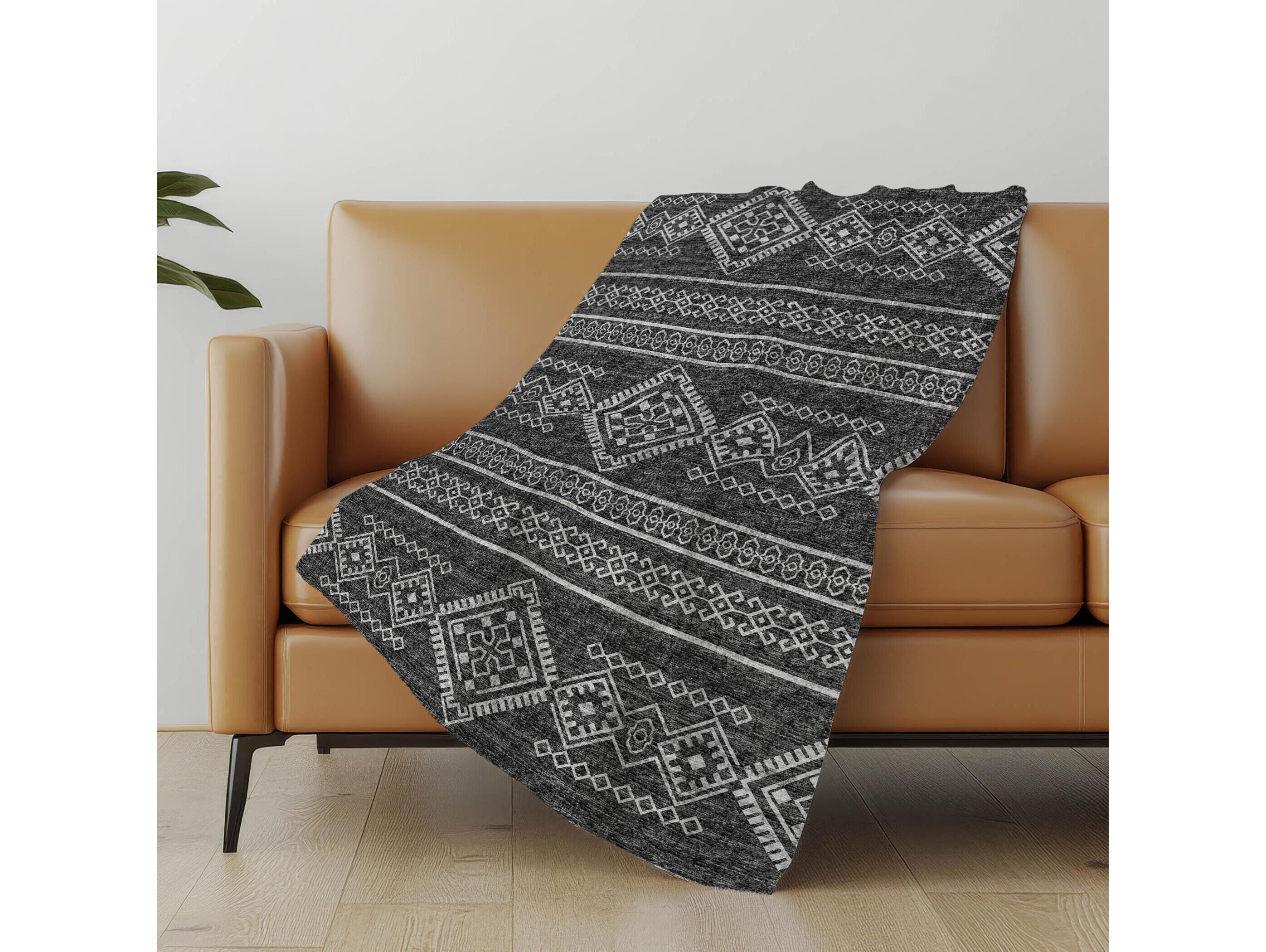 Dalyn Sherpa Gray Polyester Throw