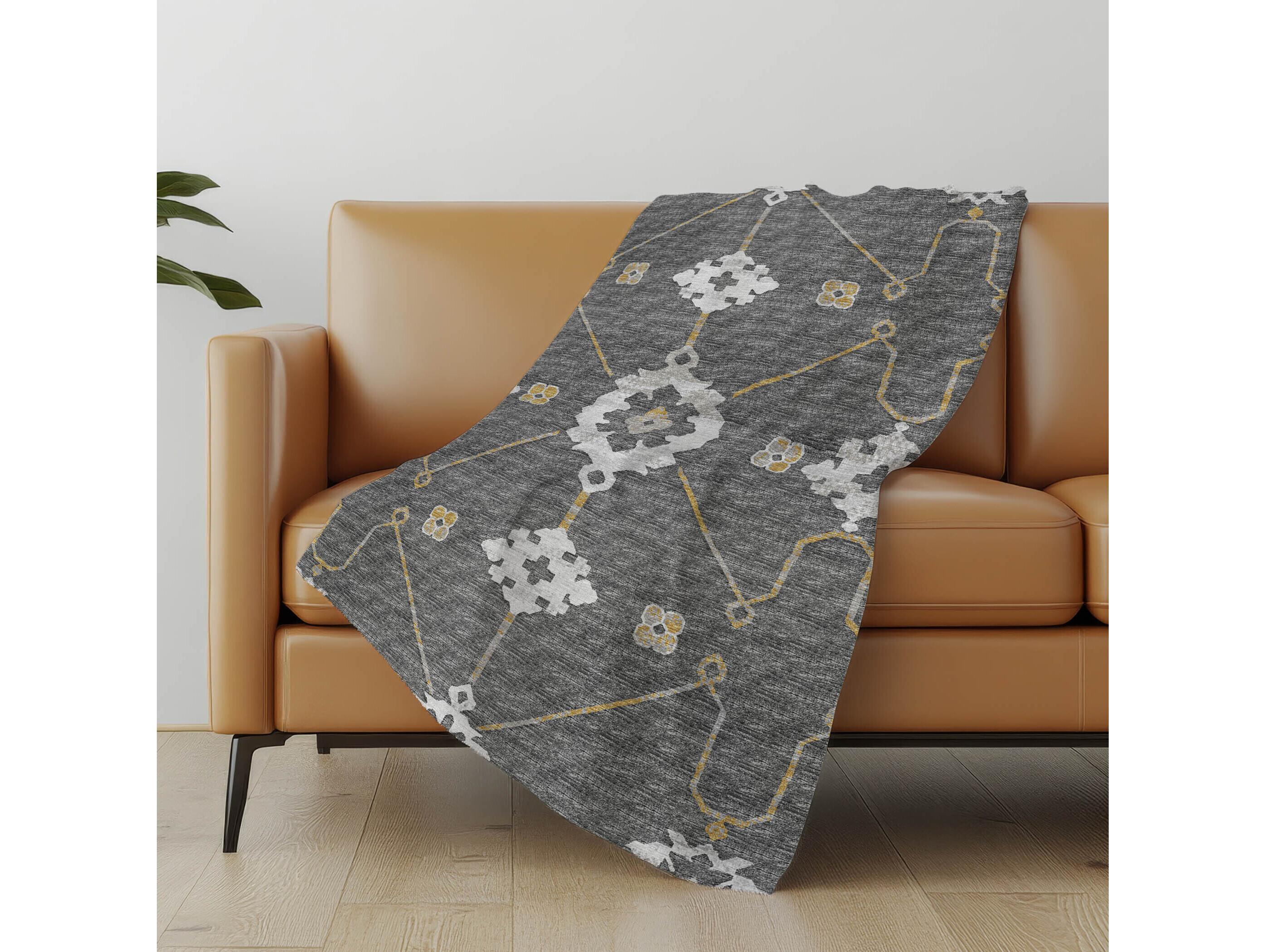 Dalyn Sherpa Gray Polyester Throw