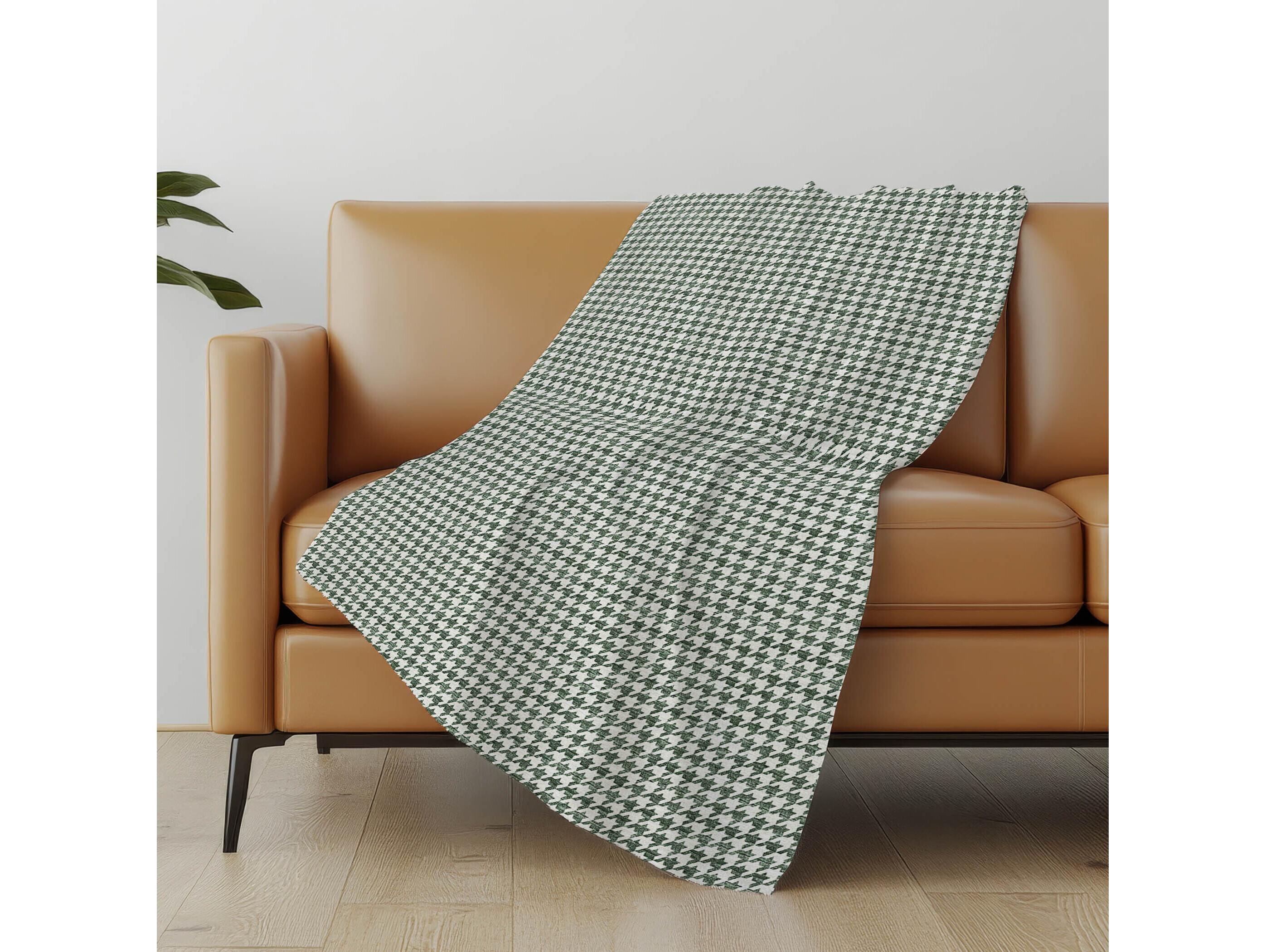 Dalyn Sherpa Green Polyester Throw