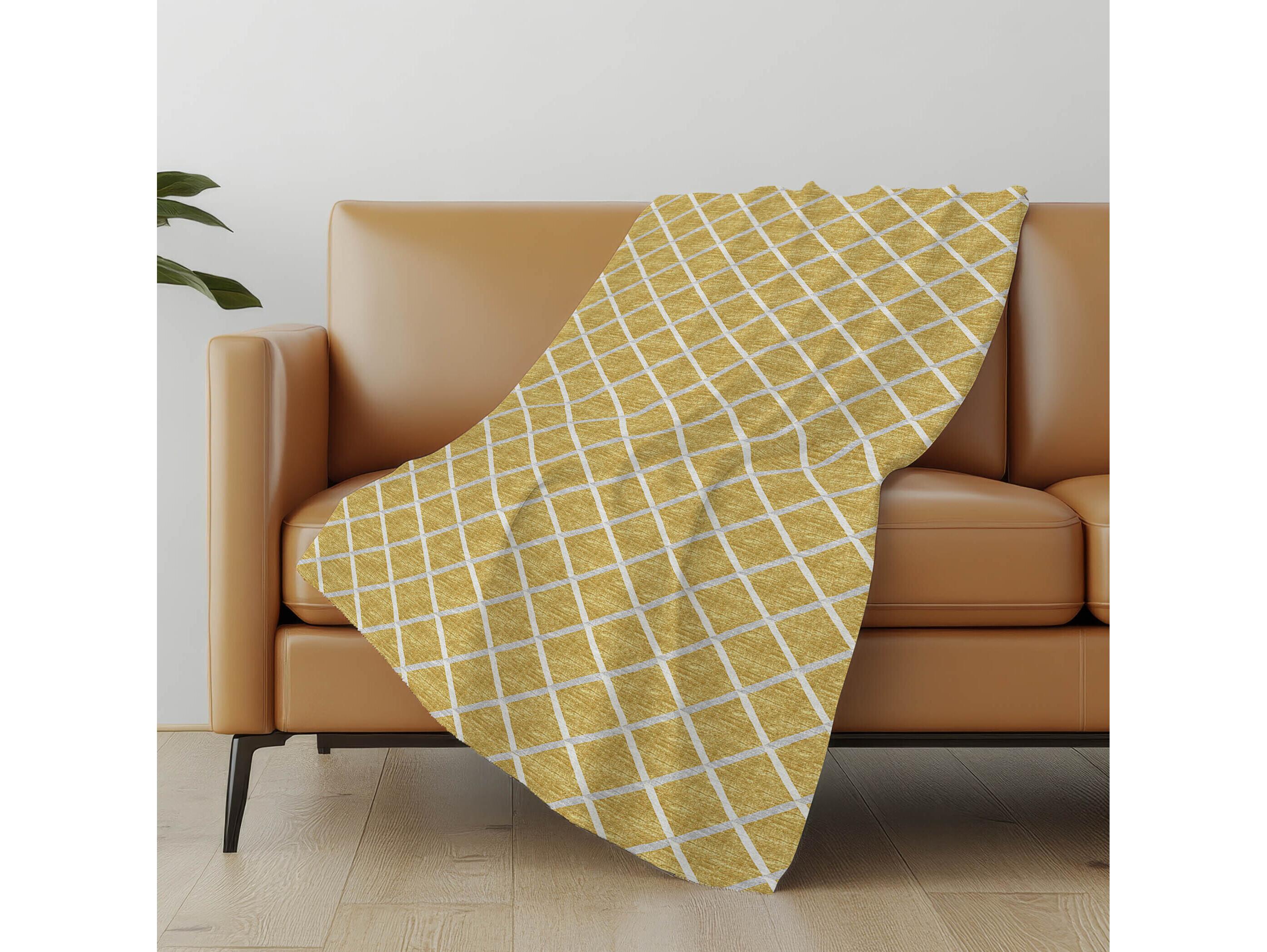 Dalyn Sherpa Gold Polyester Throw