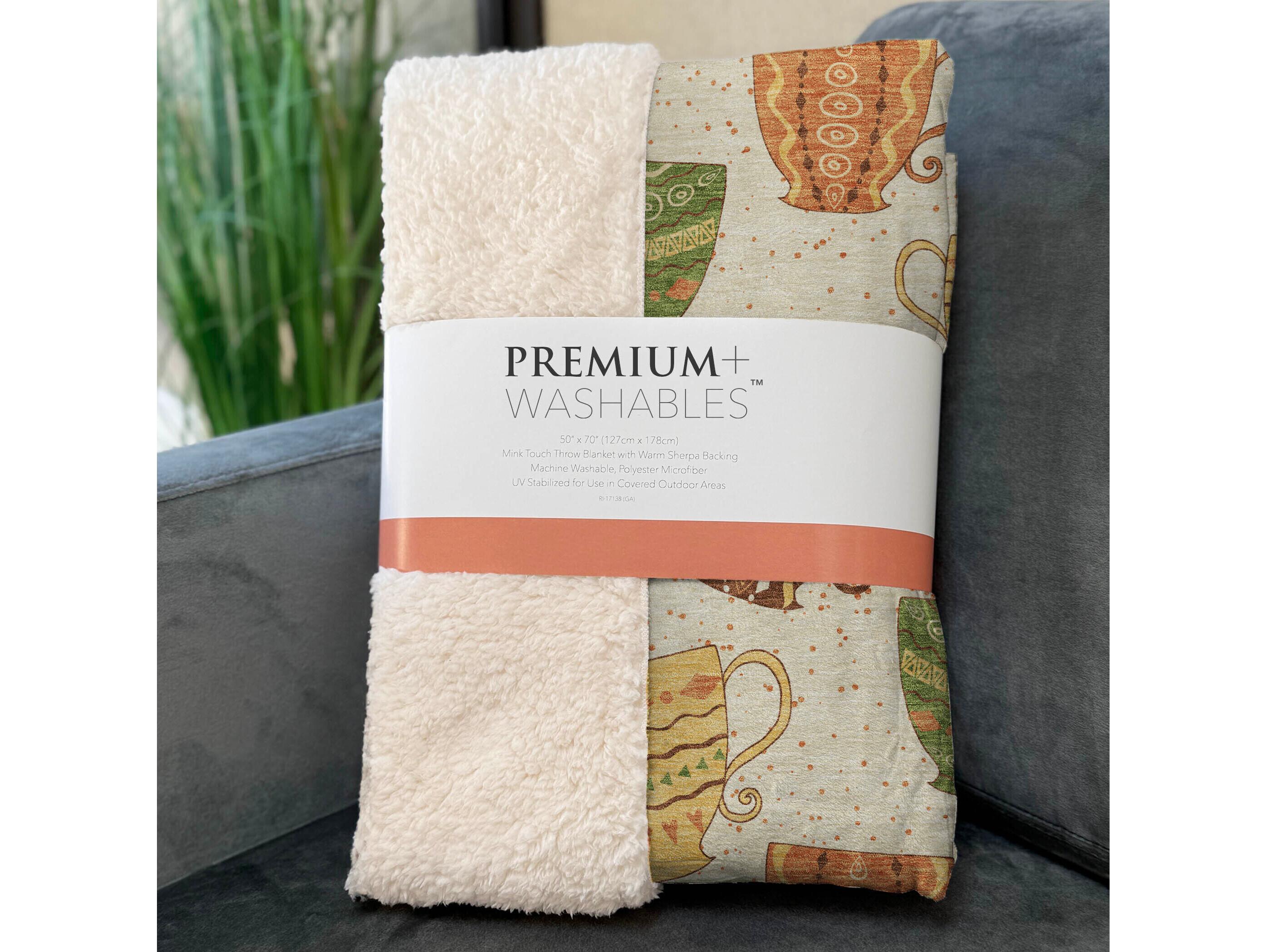 Dalyn Sherpa Ivory Polyester Throw