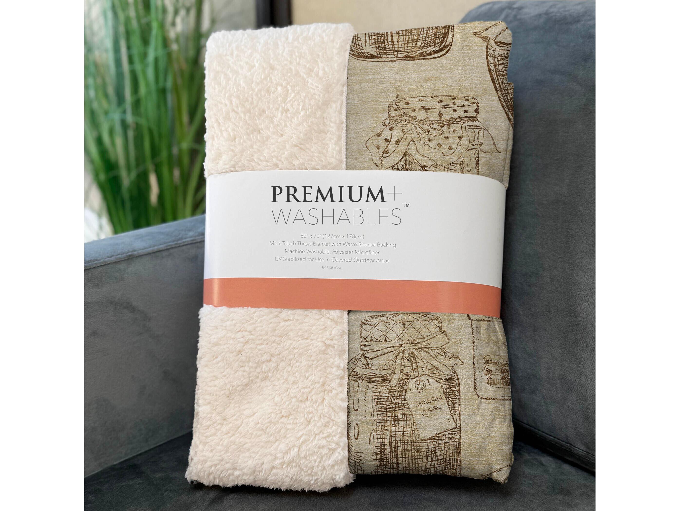 Dalyn Sherpa Ivory Polyester Throw
