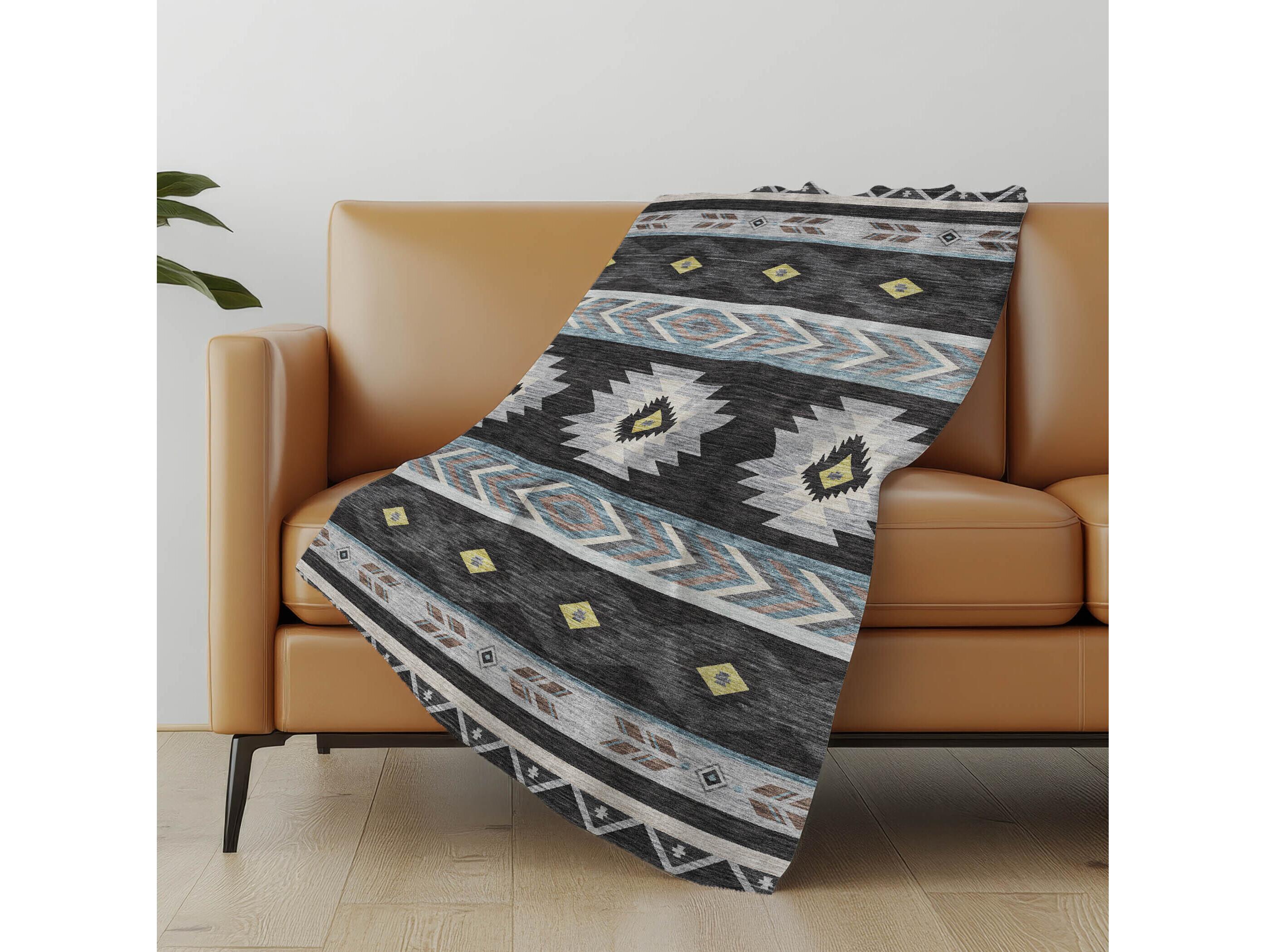 Dalyn Sherpa Black Polyester Throw