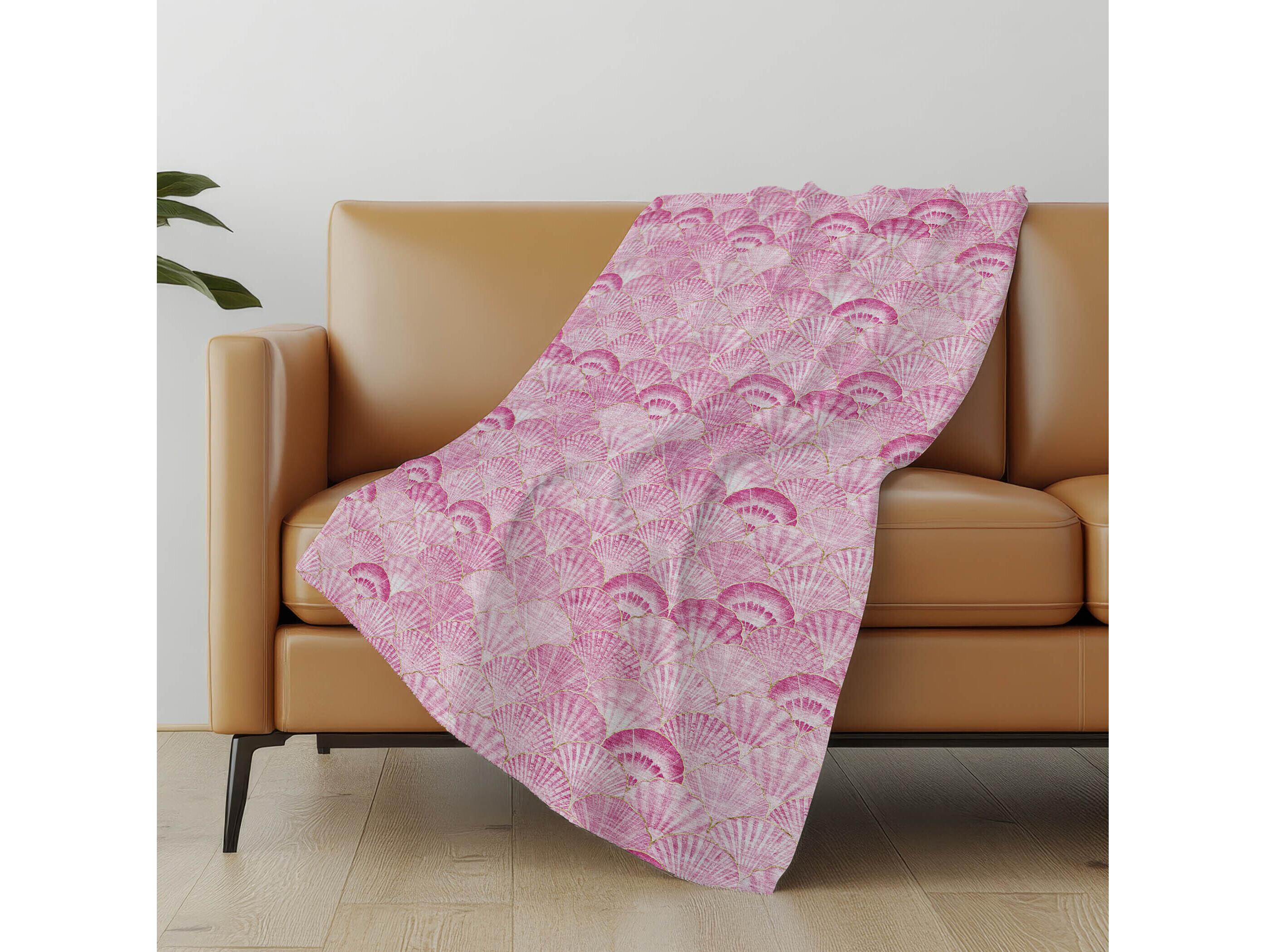 Dalyn Sherpa Pink Polyester Throw