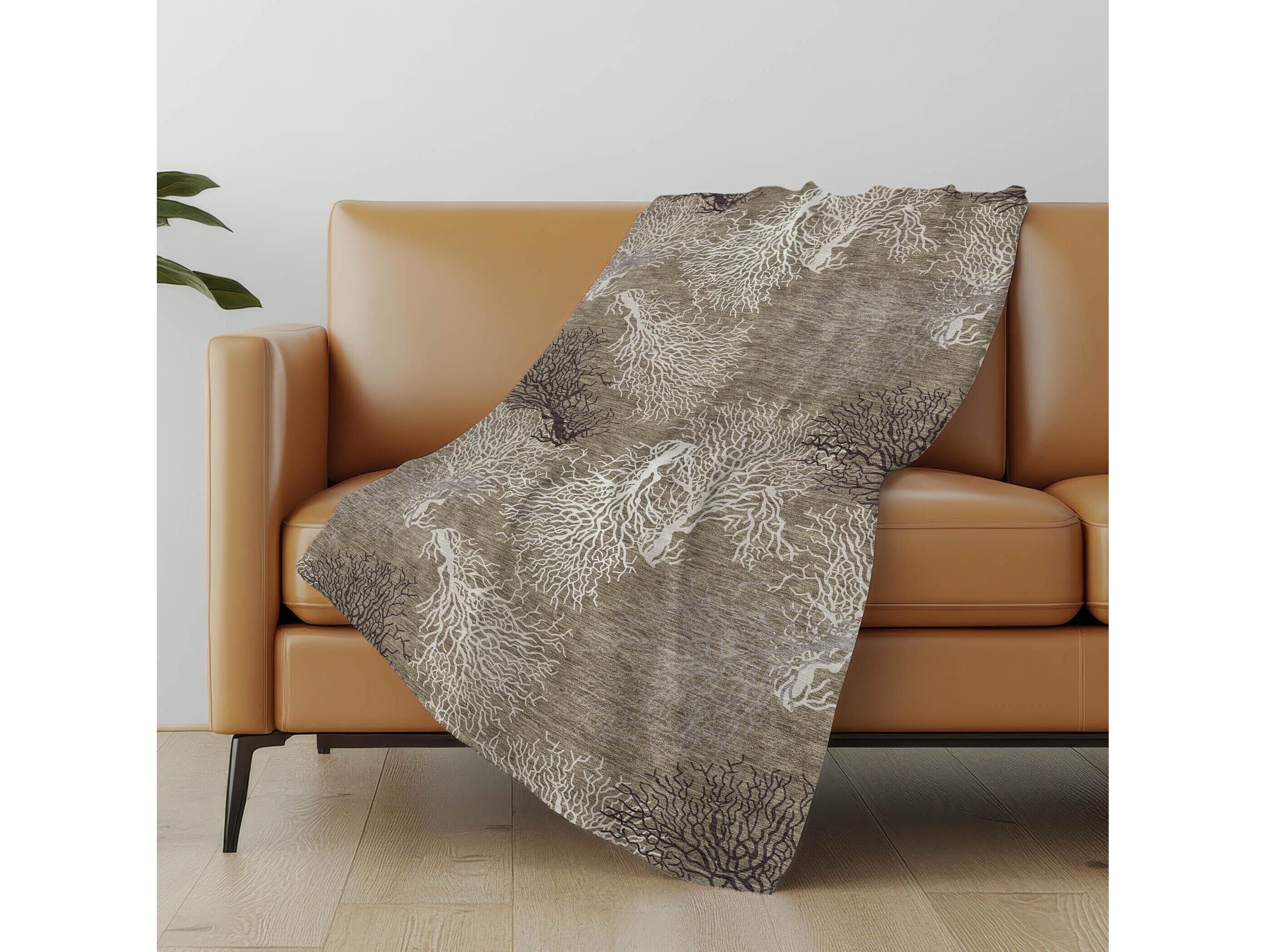 Dalyn Sherpa Taupe Polyester Throw