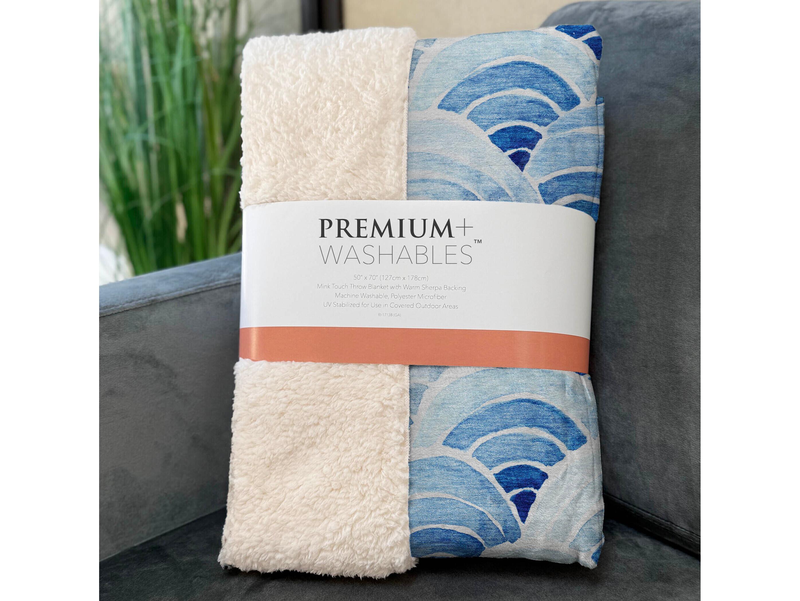 Dalyn Sherpa Blue Polyester Throw