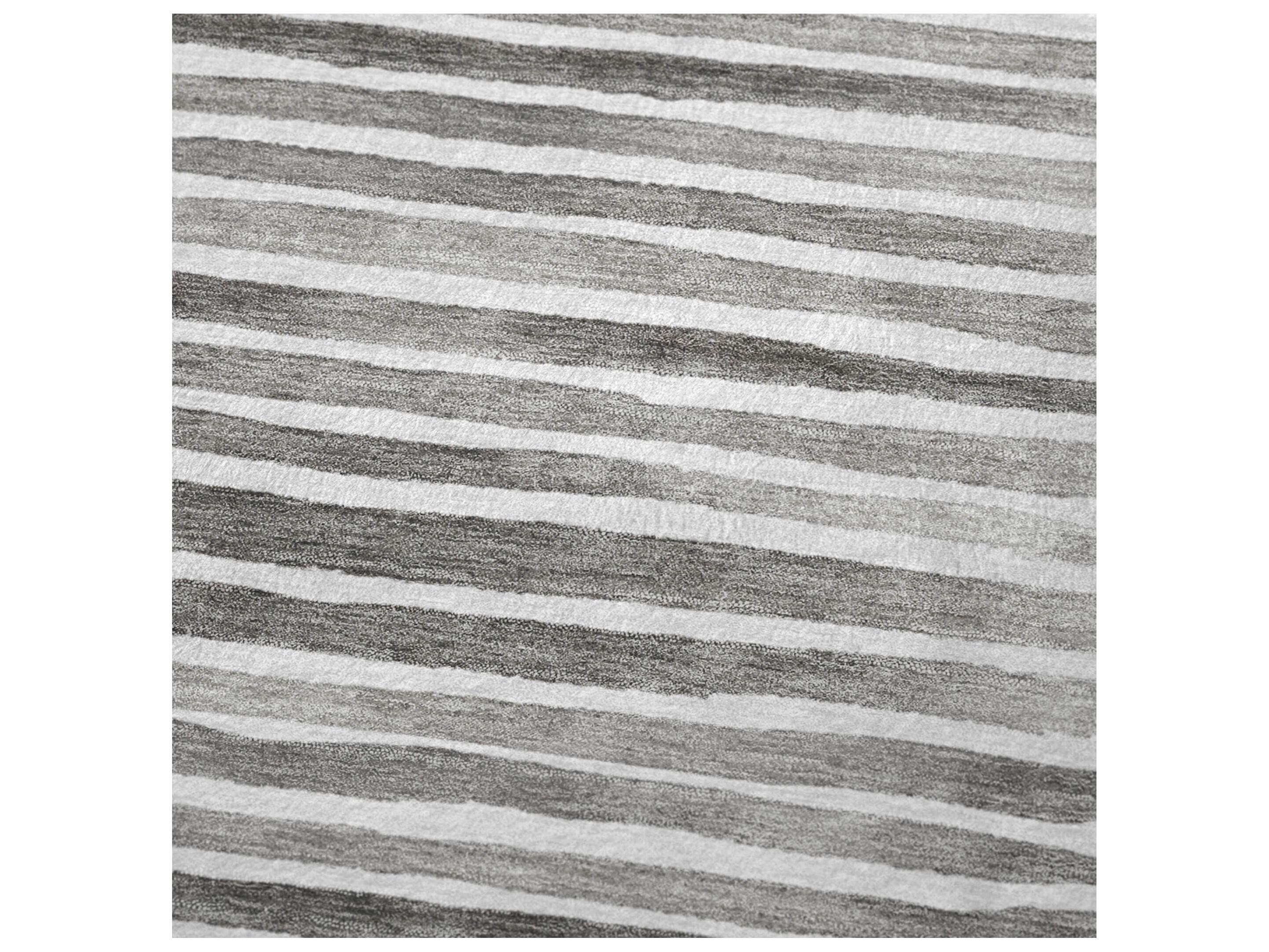 Dalyn Sherpa Gray Polyester Throw