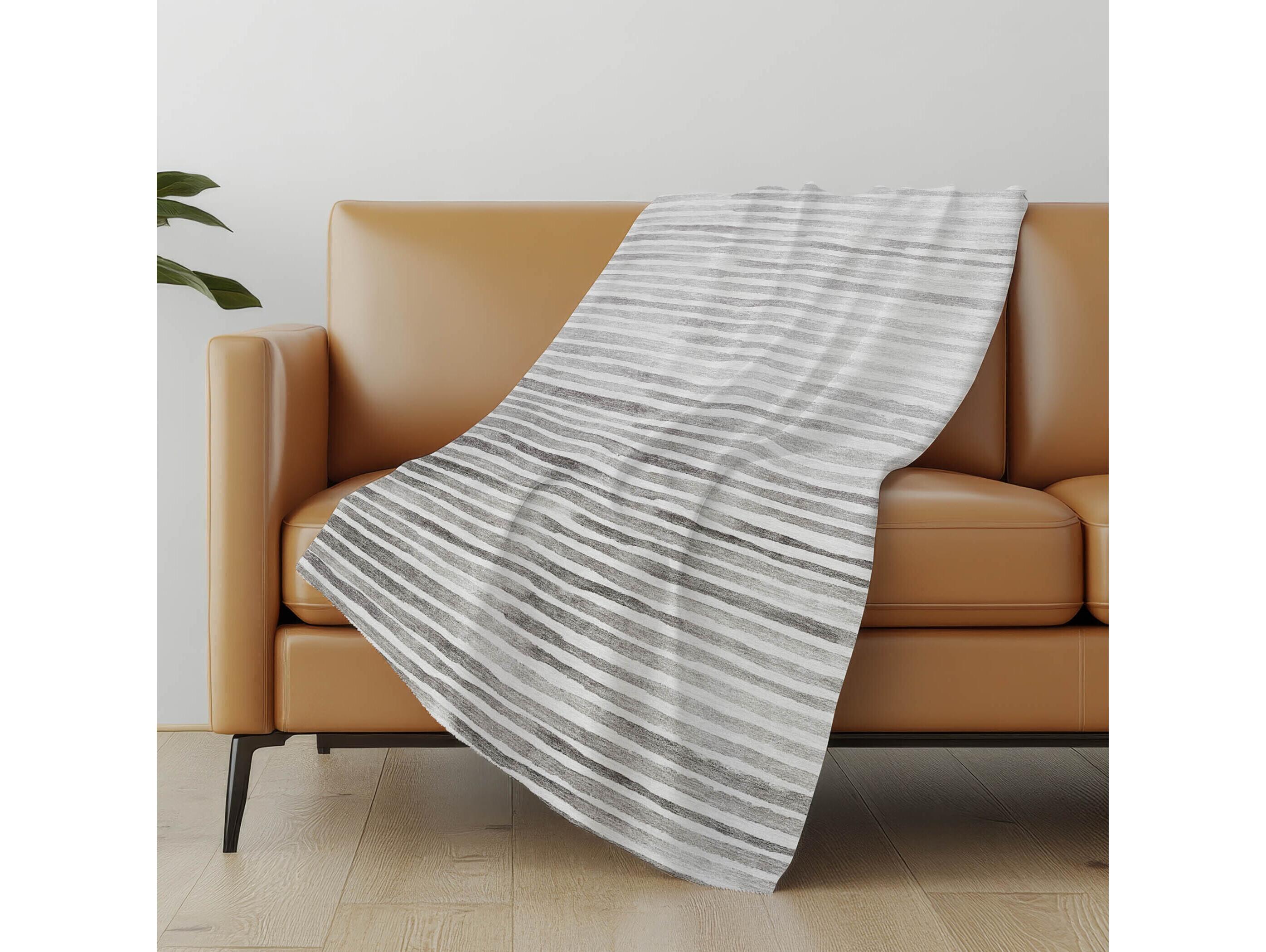 Dalyn Sherpa Gray Polyester Throw