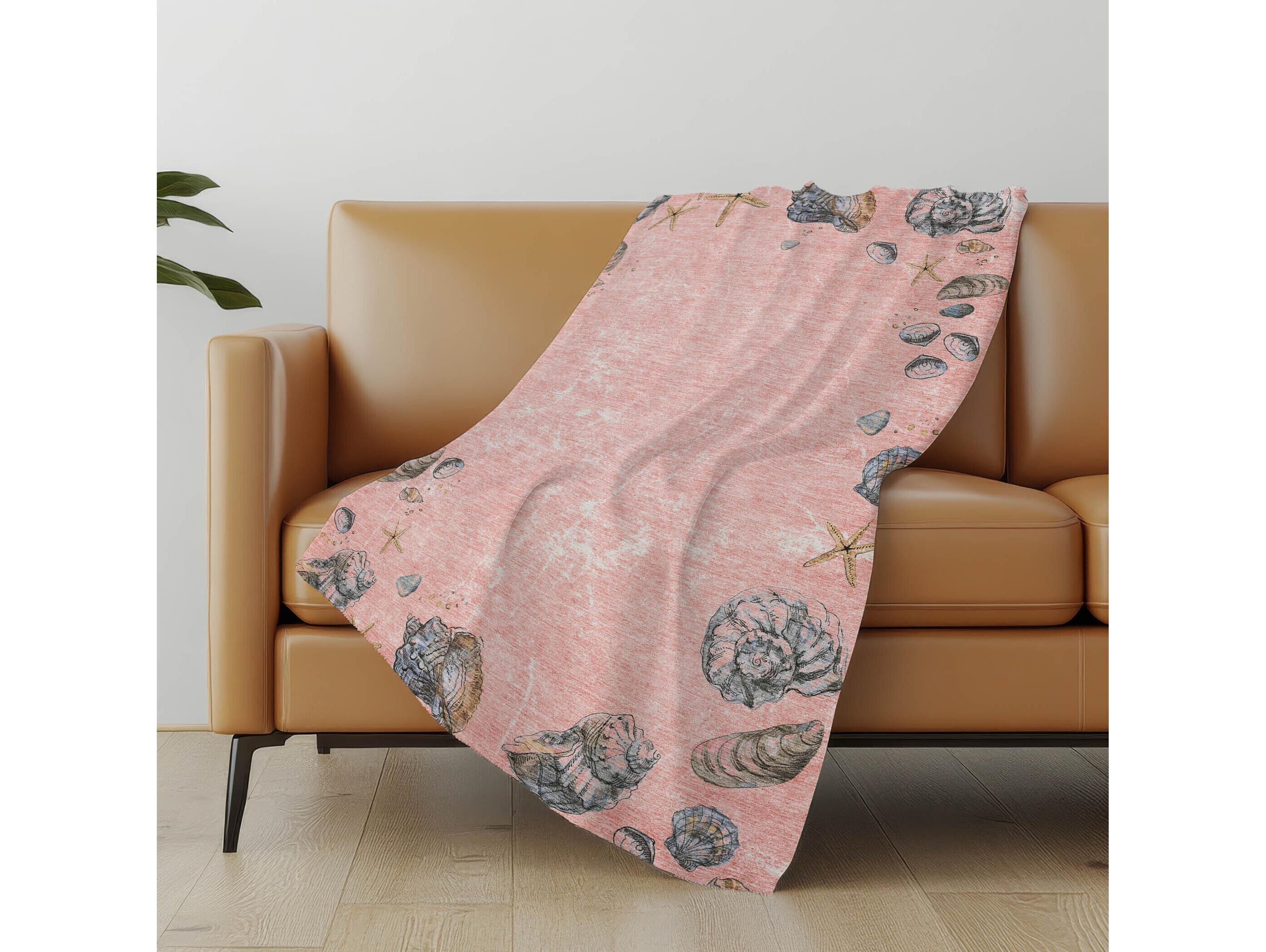 Dalyn Sherpa Pink Polyester Throw
