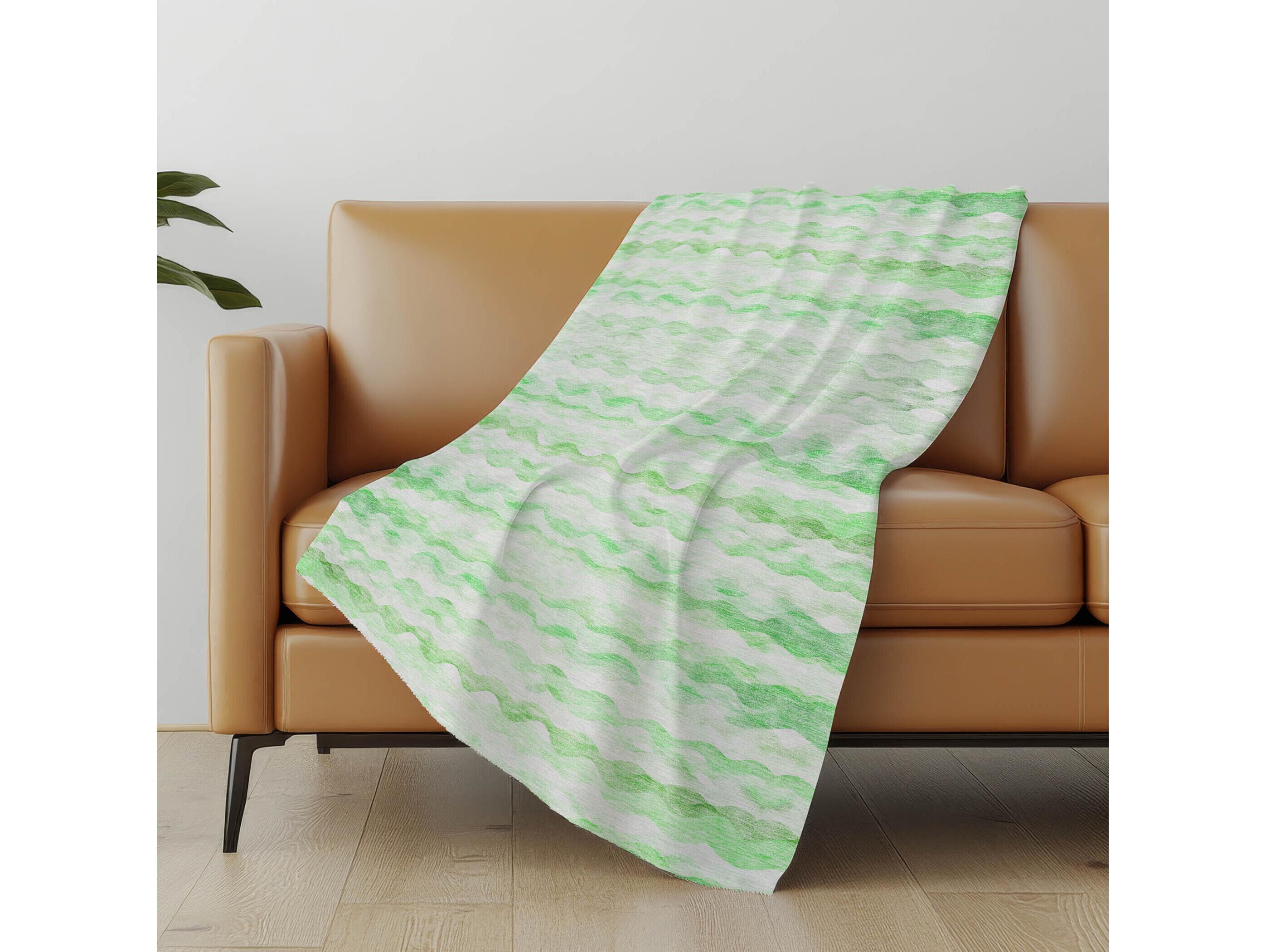 Dalyn Sherpa Green Polyester Throw