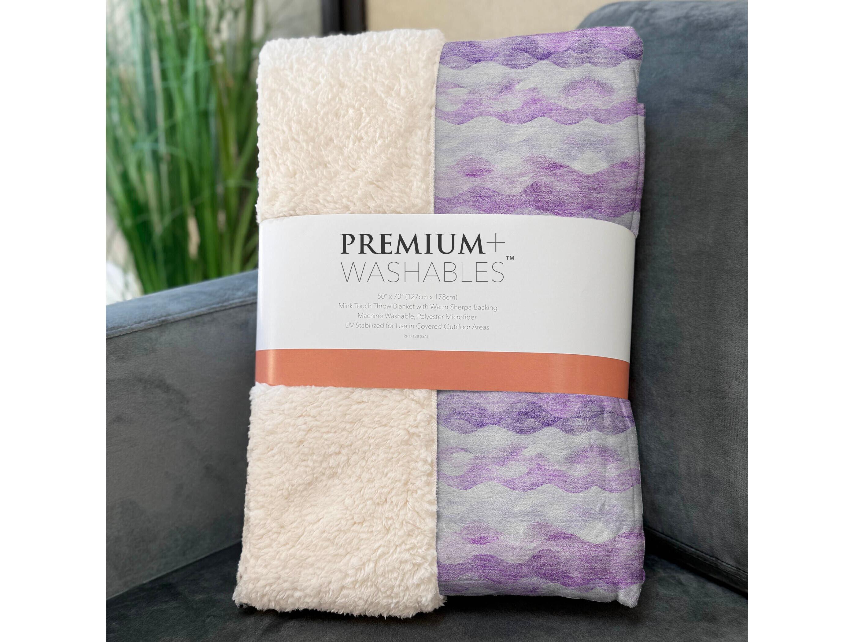 Dalyn Sherpa Purple Polyester Throw