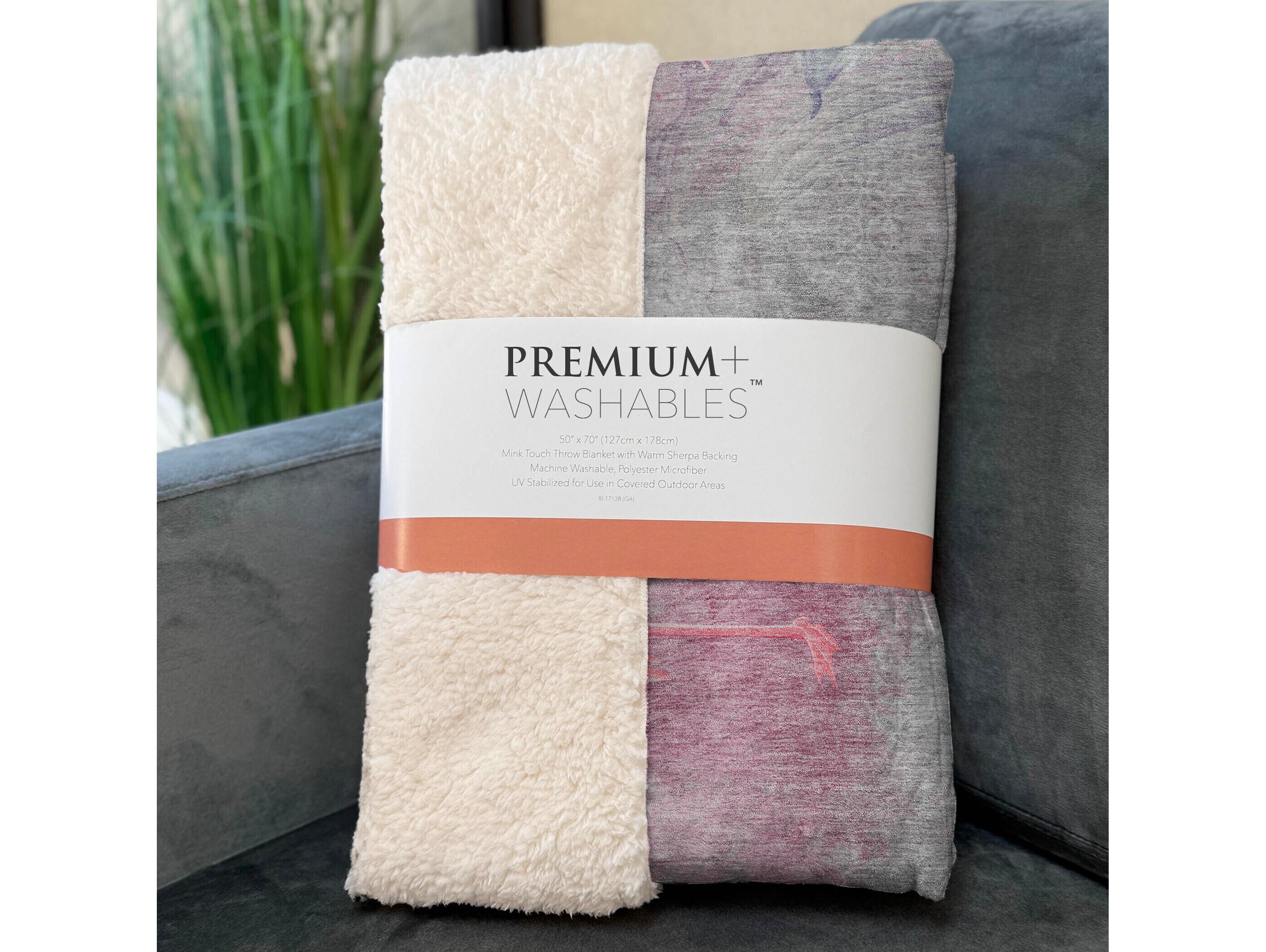 Dalyn Sherpa Gray Polyester Throw