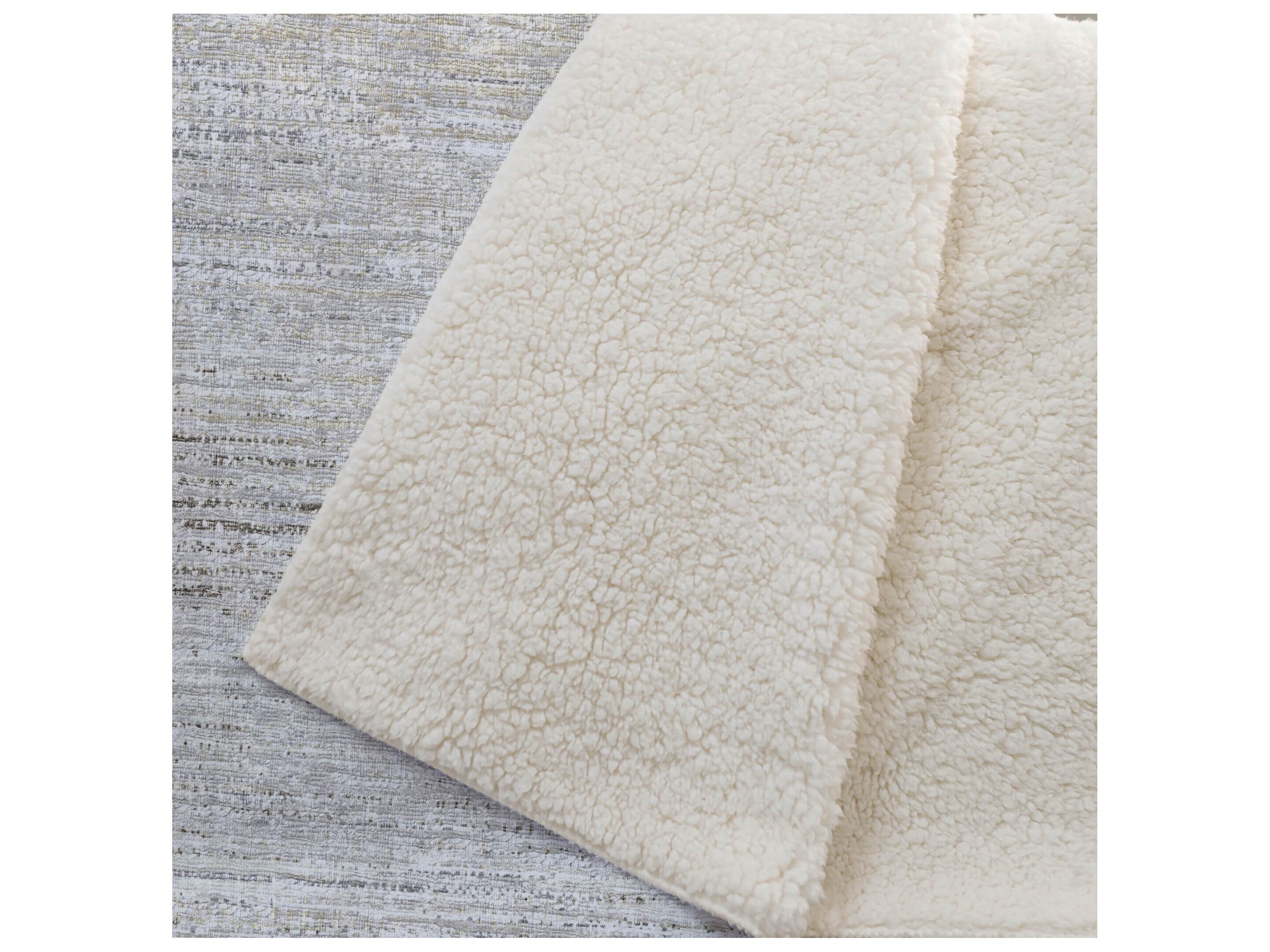 Dalyn Sherpa Ivory Polyester Throw