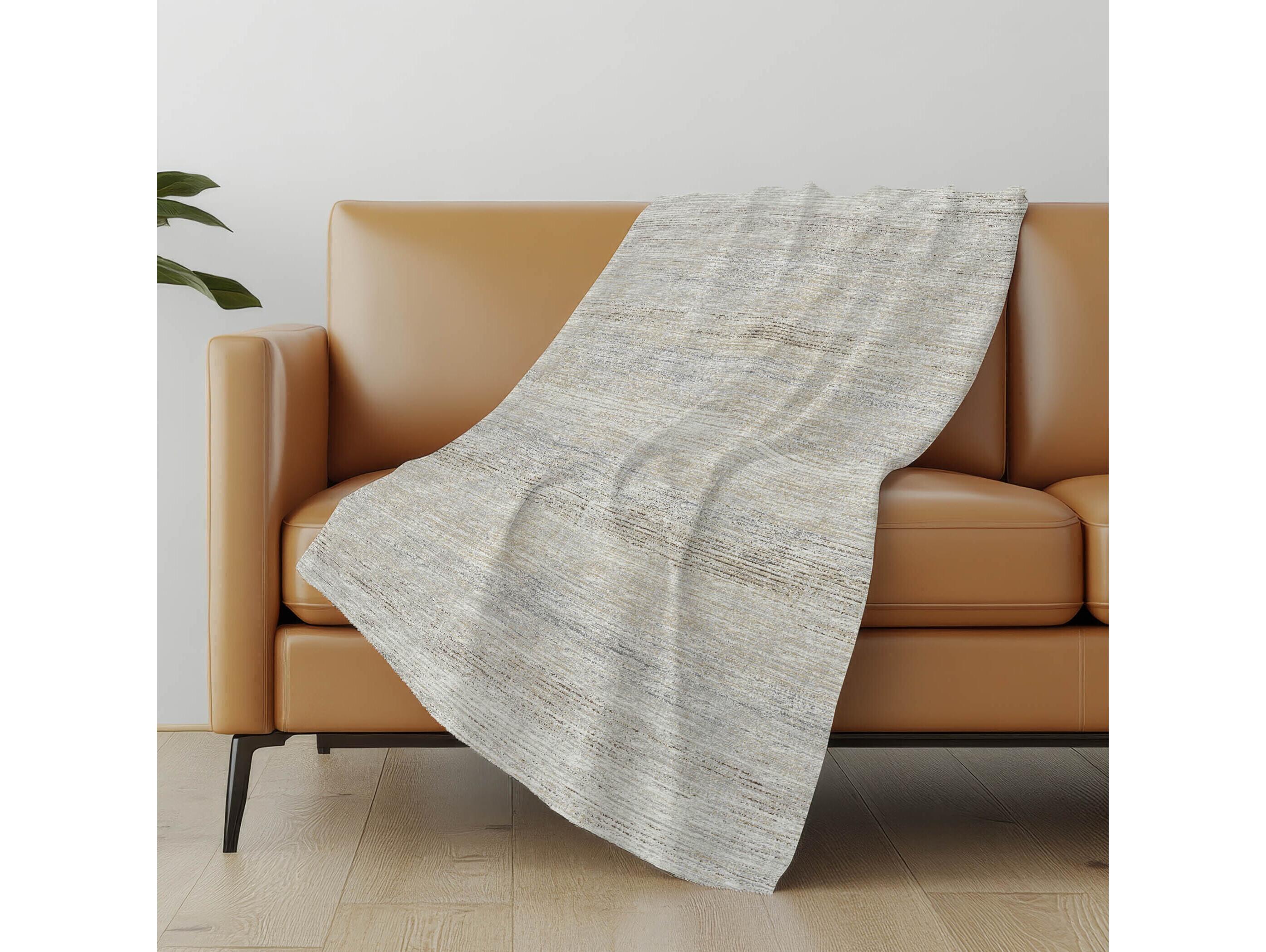 Dalyn Sherpa Ivory Polyester Throw