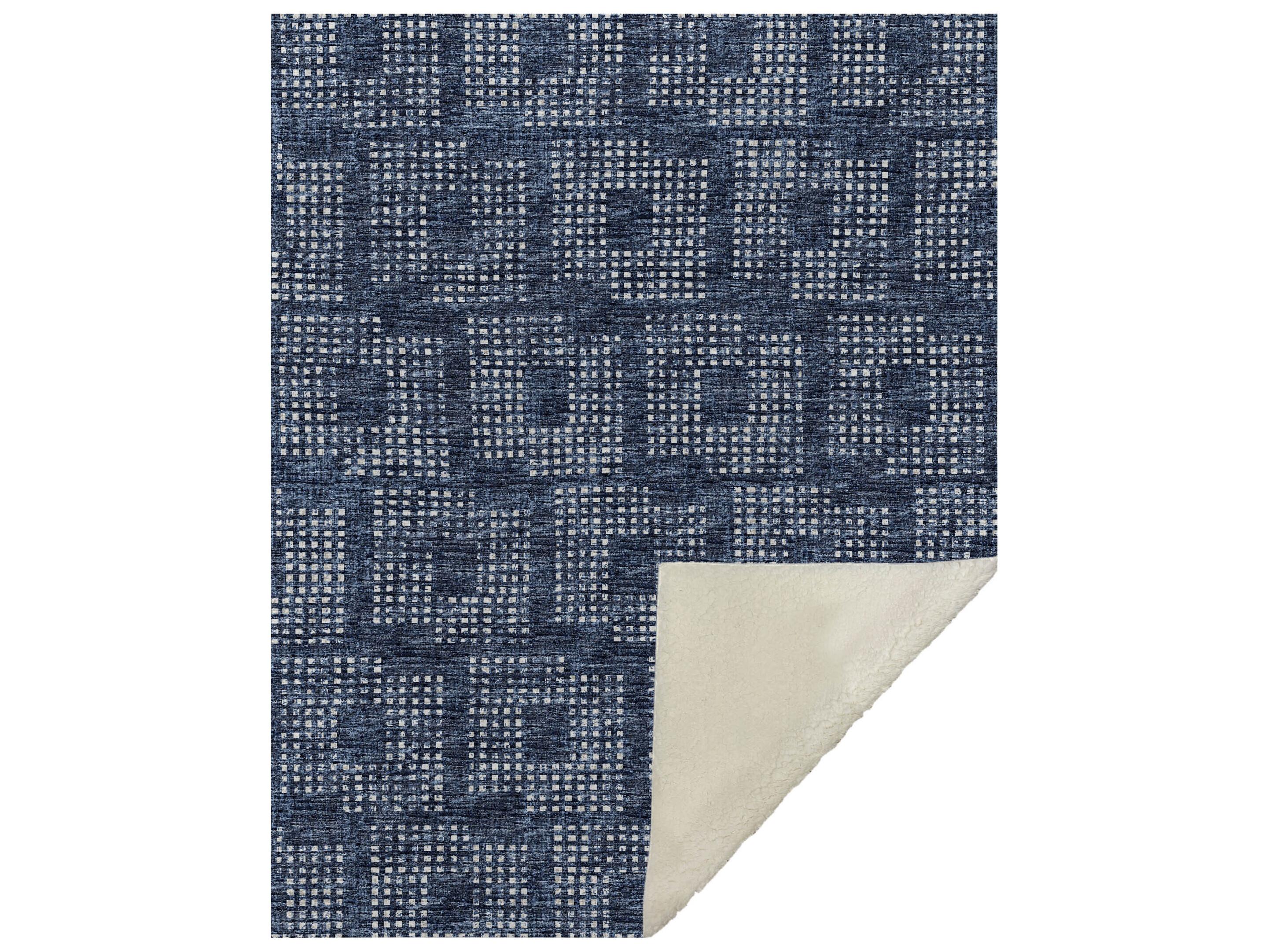 Dalyn Sherpa Navy Polyester Throw
