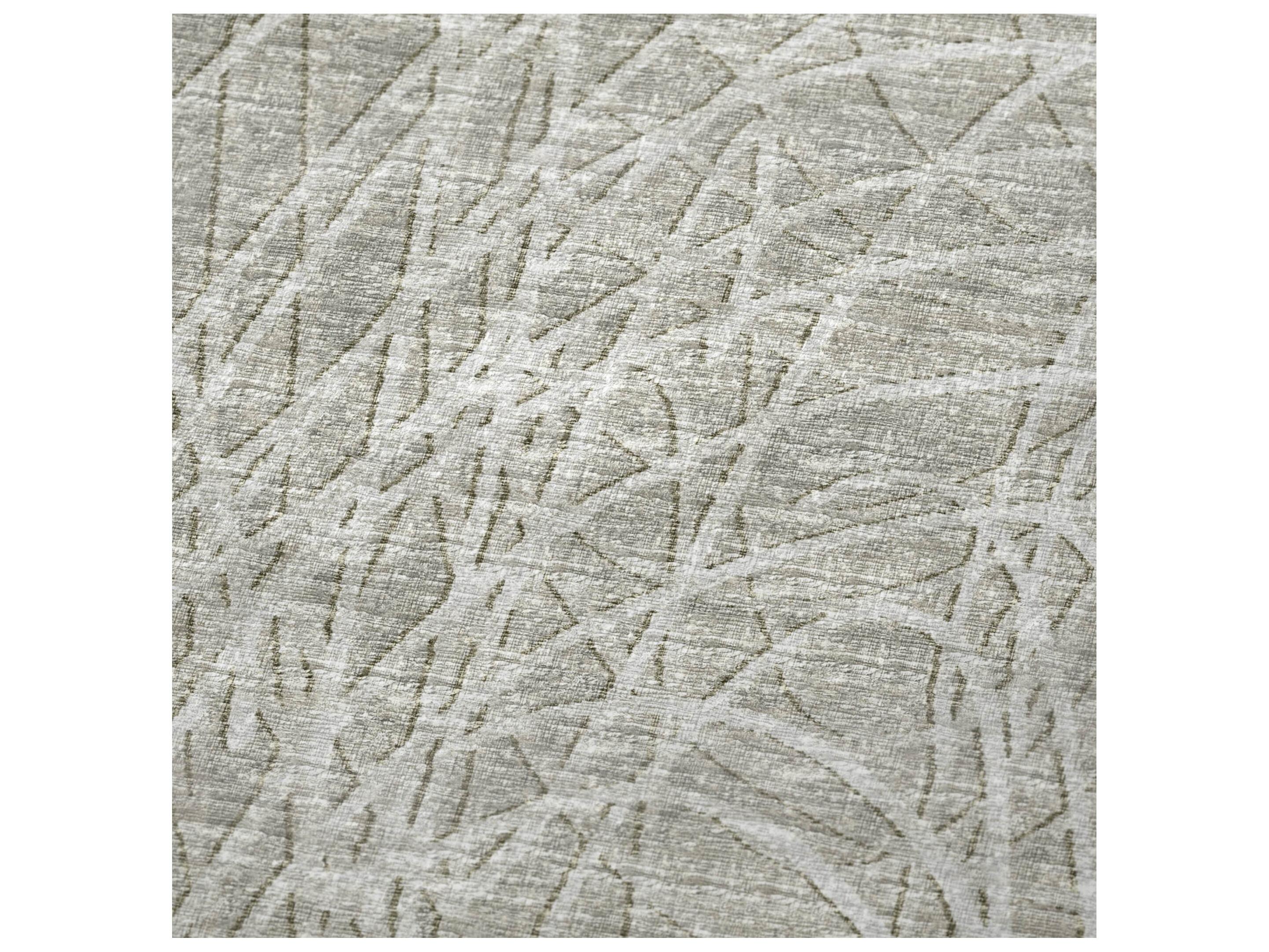 Dalyn Sherpa Taupe Polyester Throw