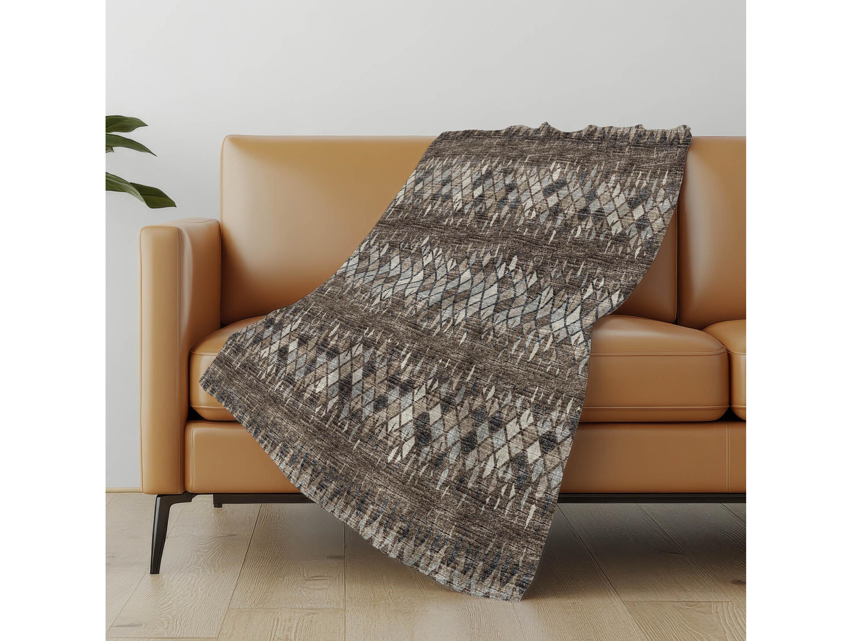 Dalyn Sherpa Chocolate  Polyester Throw