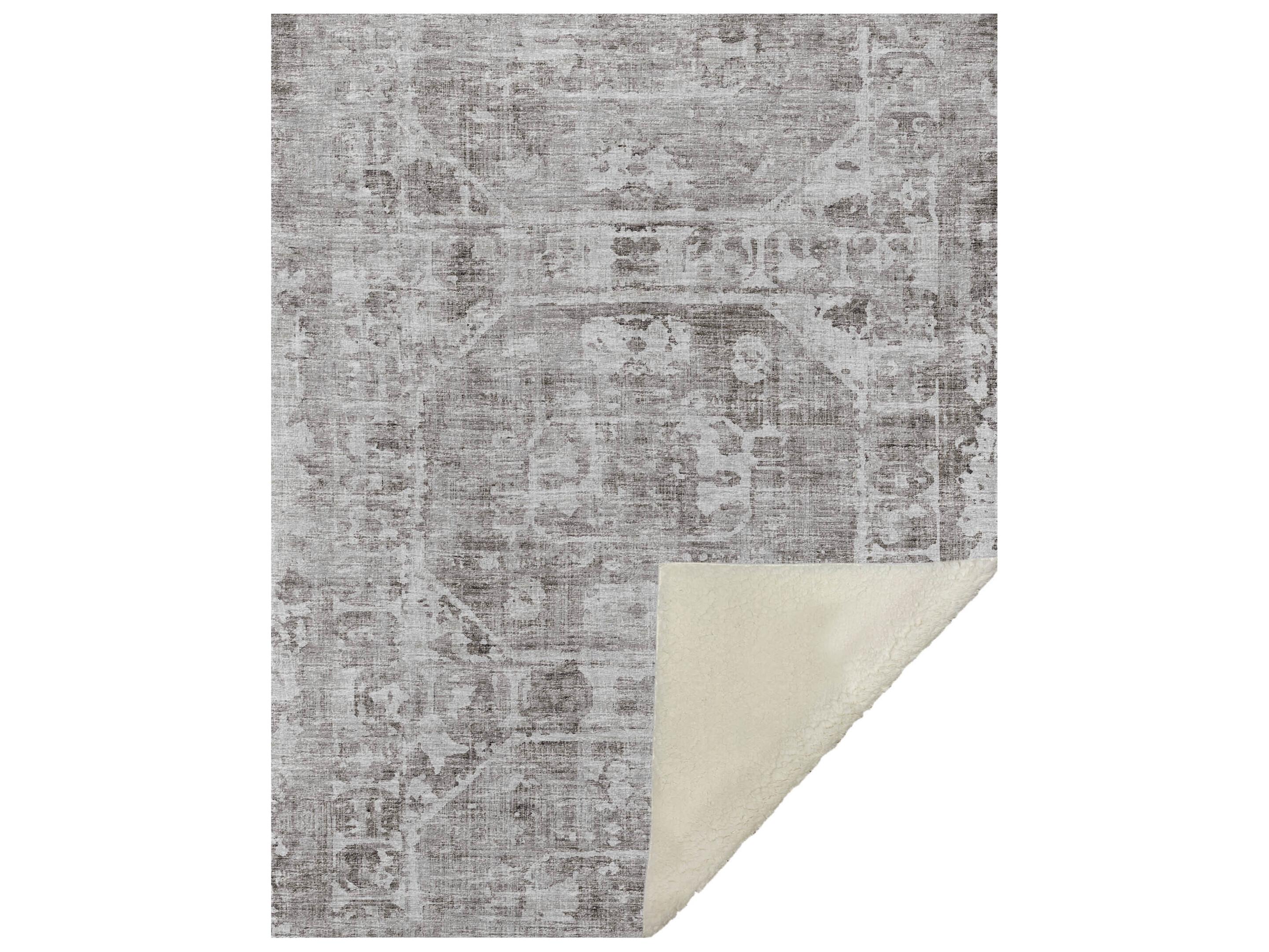 Dalyn Sherpa Brown Polyester Throw