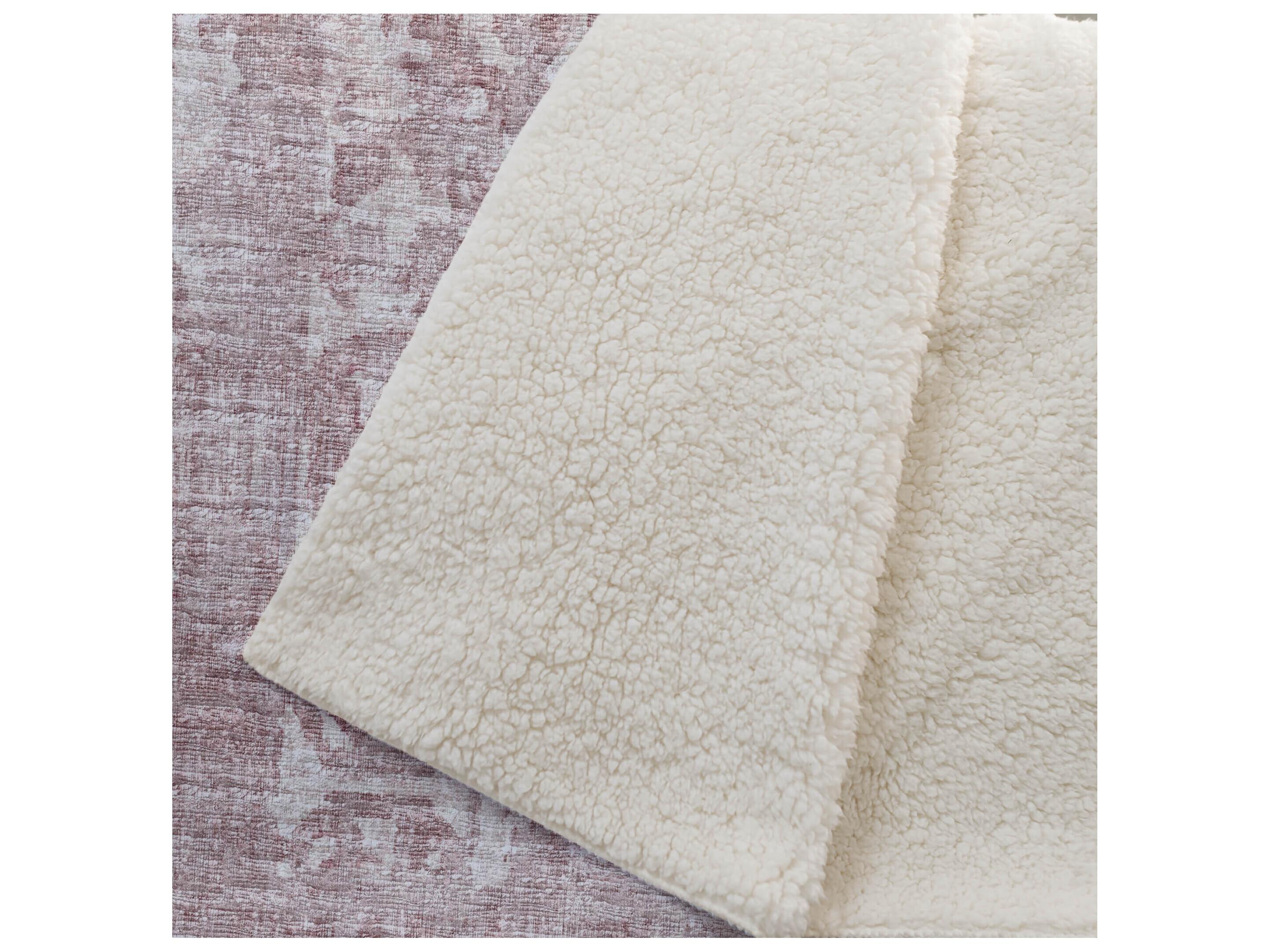 Dalyn Sherpa Pink Polyester Throw