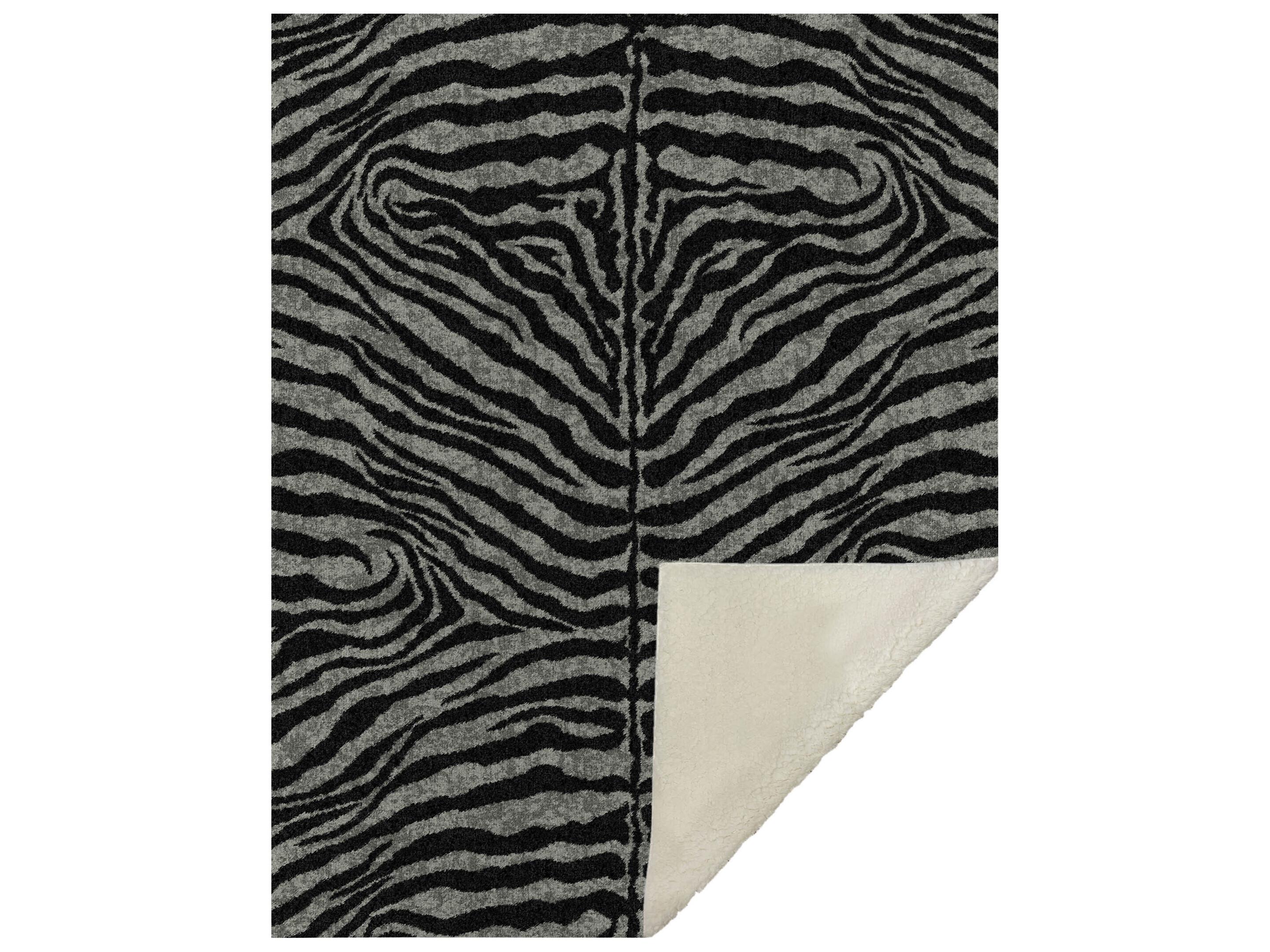 Dalyn Sherpa Black Polyester Throw