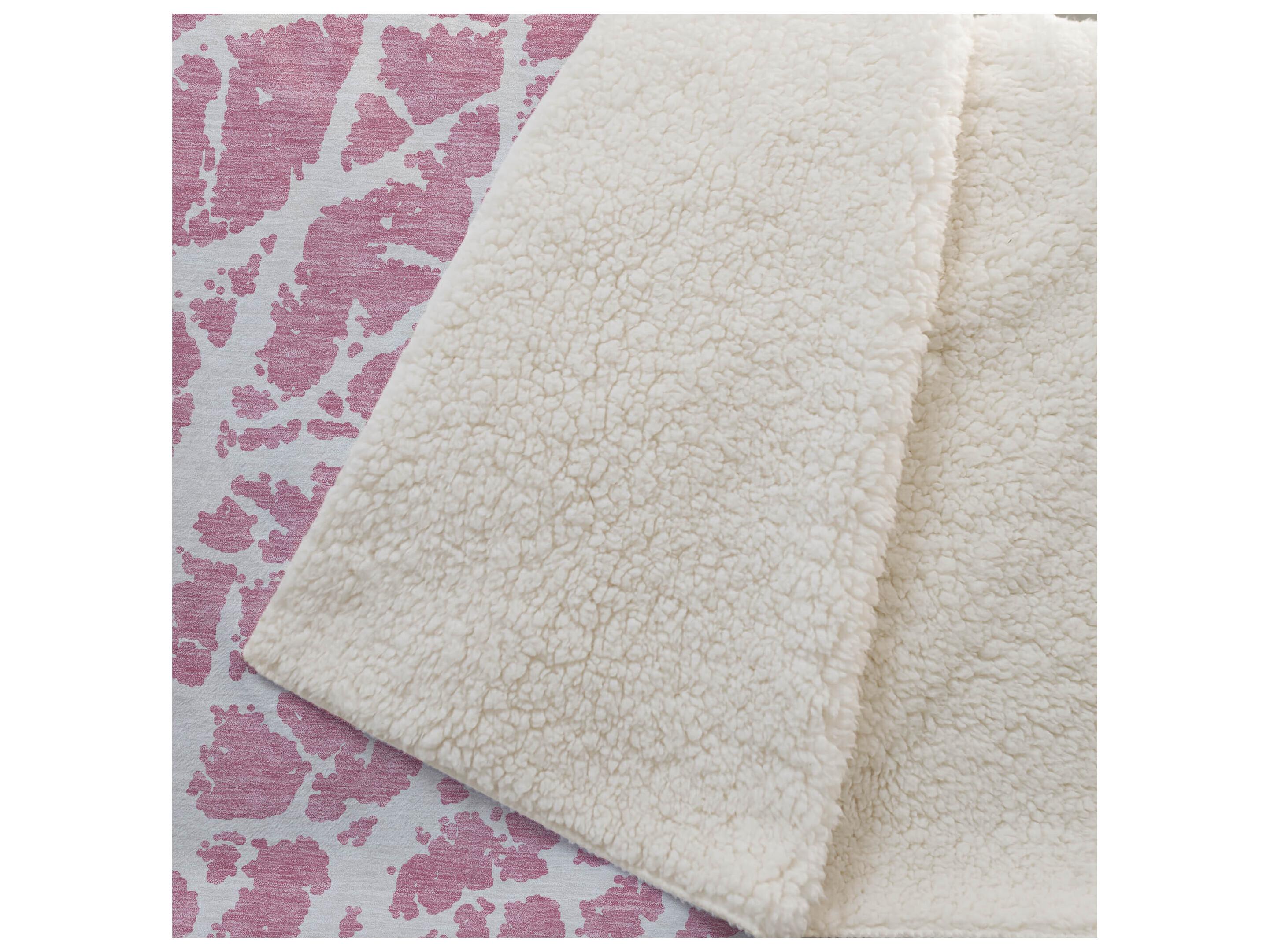 Dalyn Sherpa Pink Polyester Throw