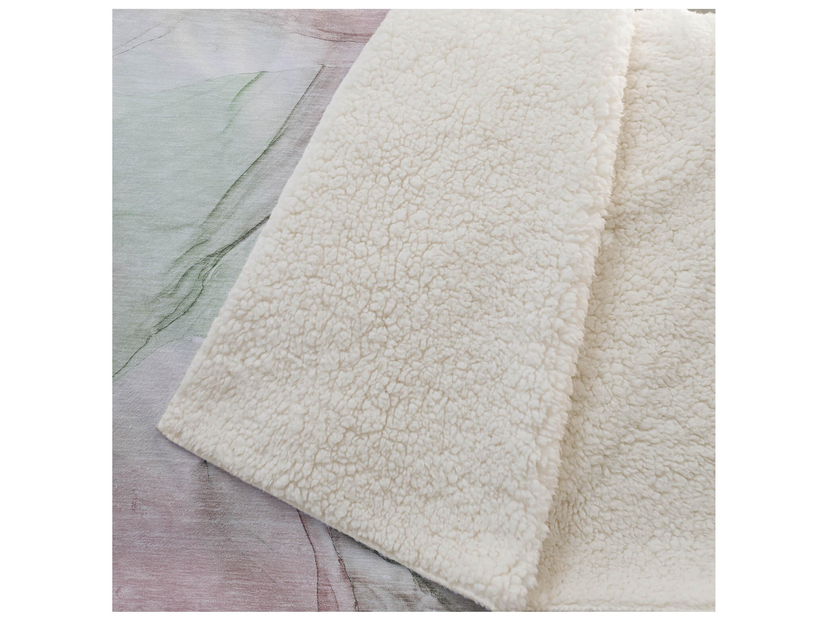 Dalyn Sherpa Pink Polyester Throw