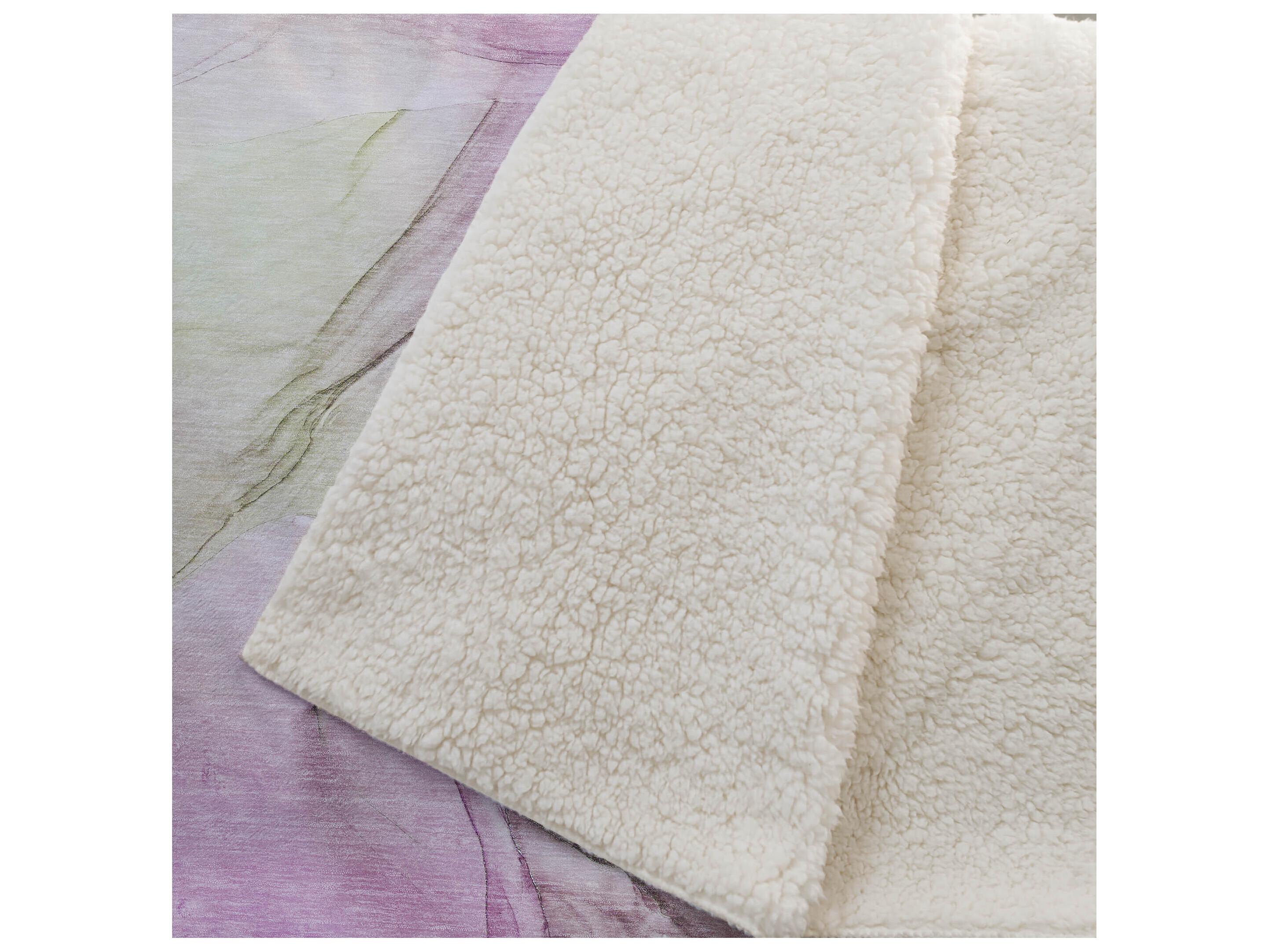 Dalyn Sherpa Pink Polyester Throw