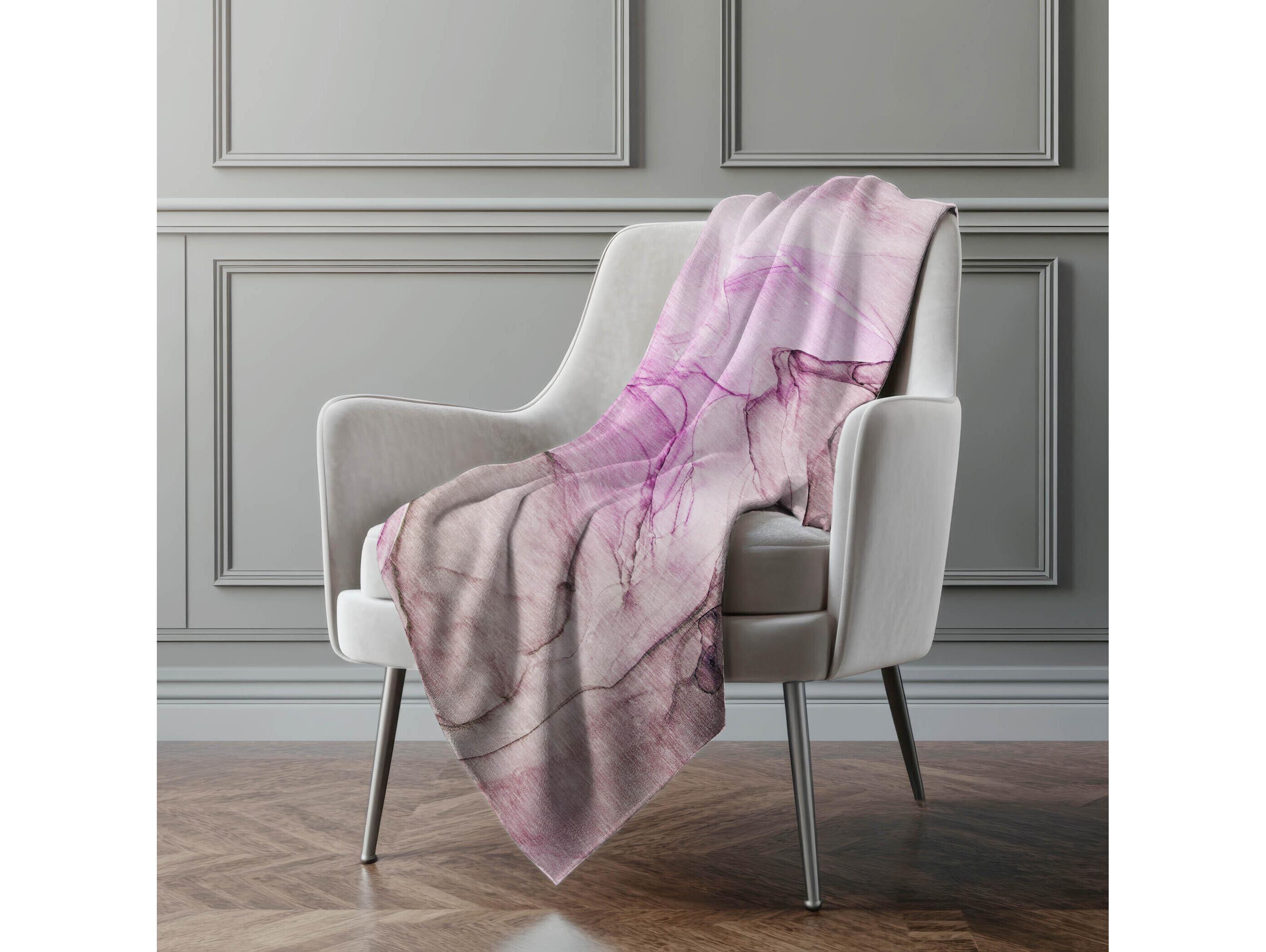 Dalyn Sherpa Pink Polyester Throw