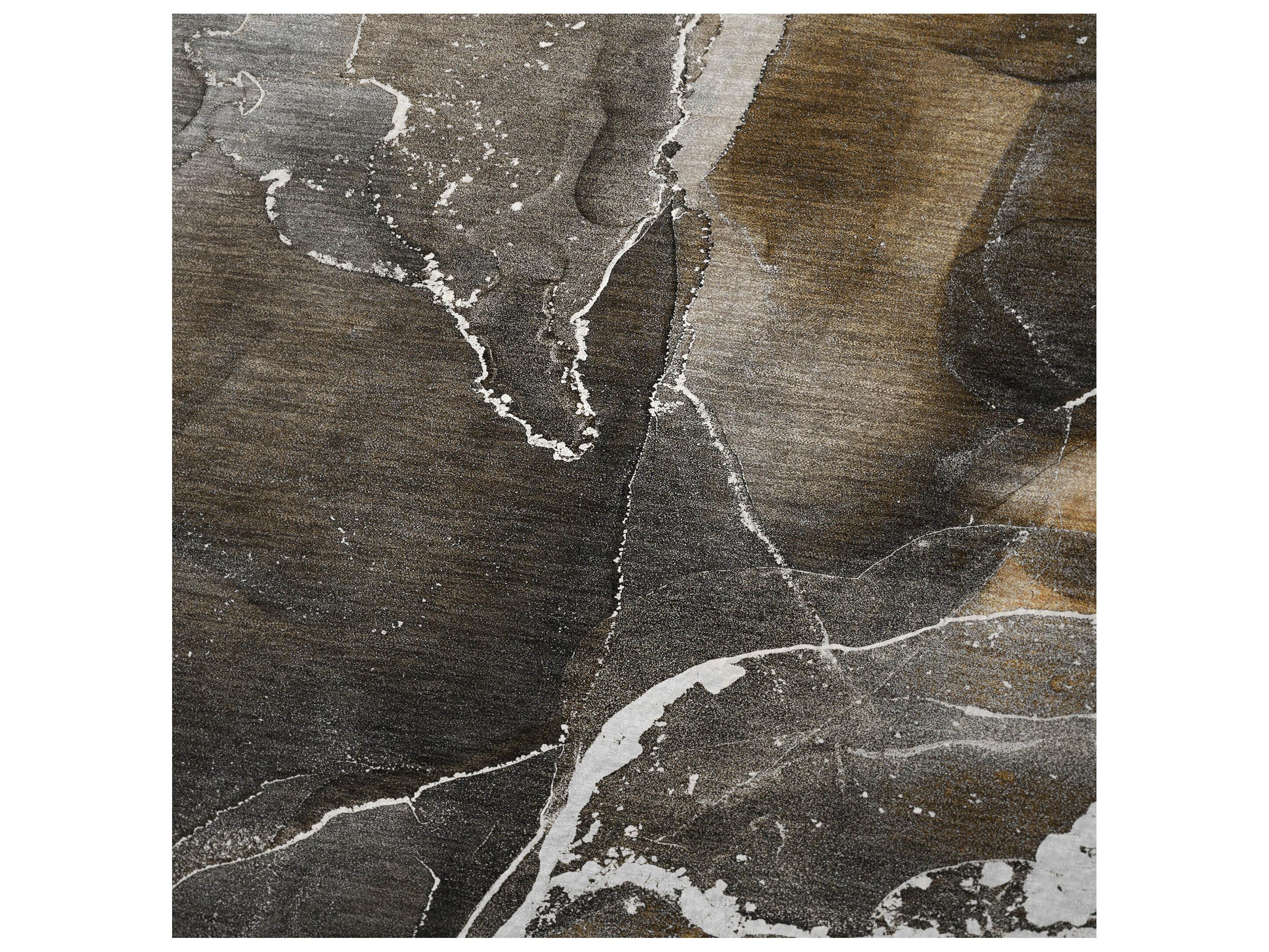 Dalyn Sherpa Brown Polyester Throw