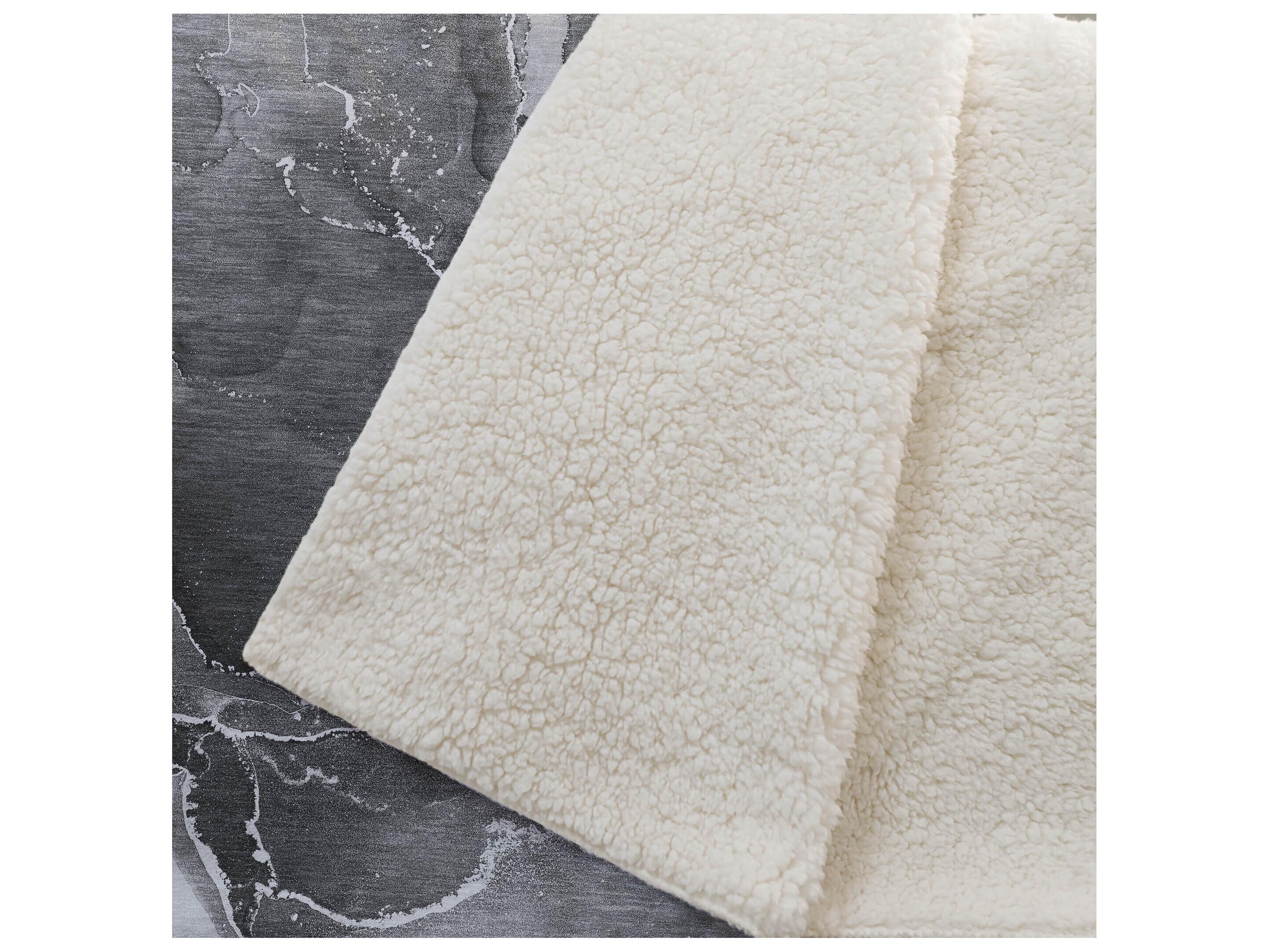 Dalyn Sherpa Gray Polyester Throw