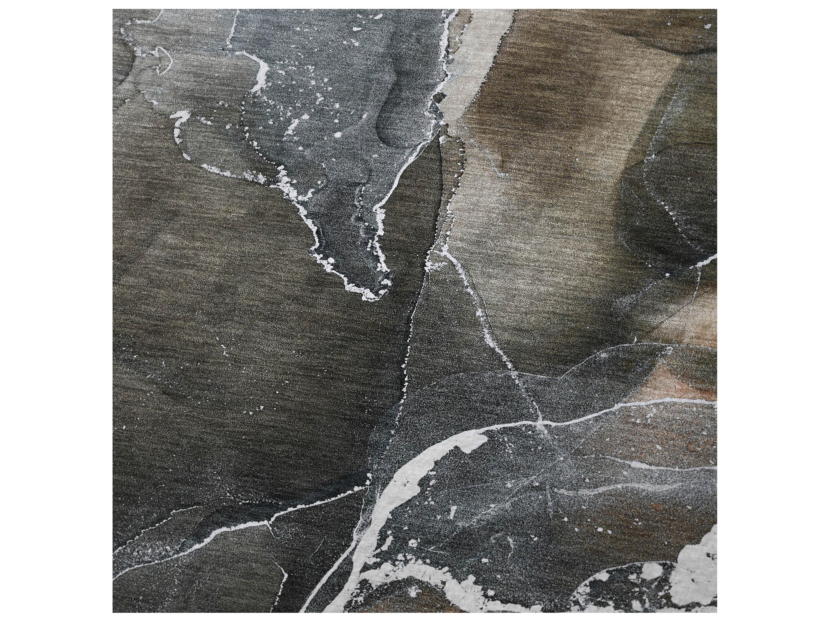 Dalyn Sherpa Orange Polyester Throw